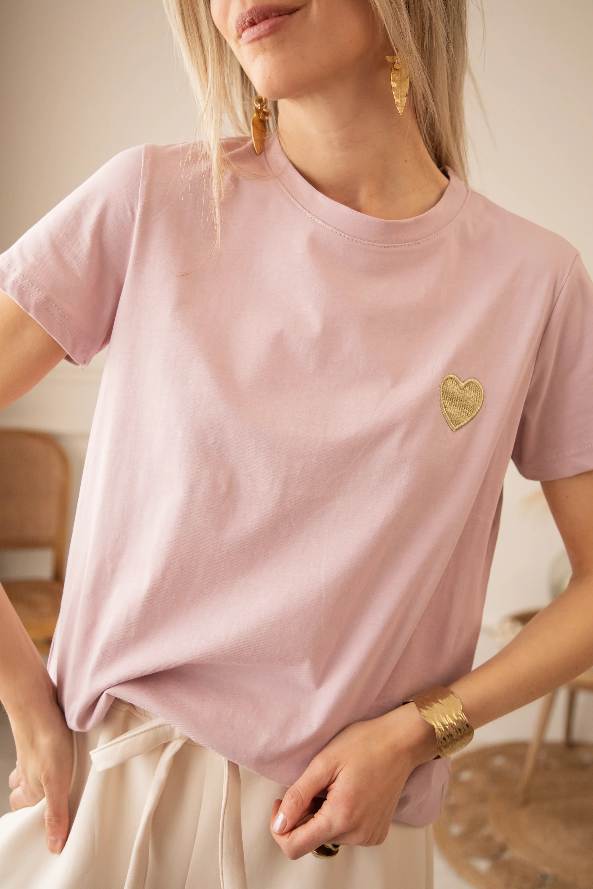 Beating Heart Mauve/Gold - T-Shirt - Image 10