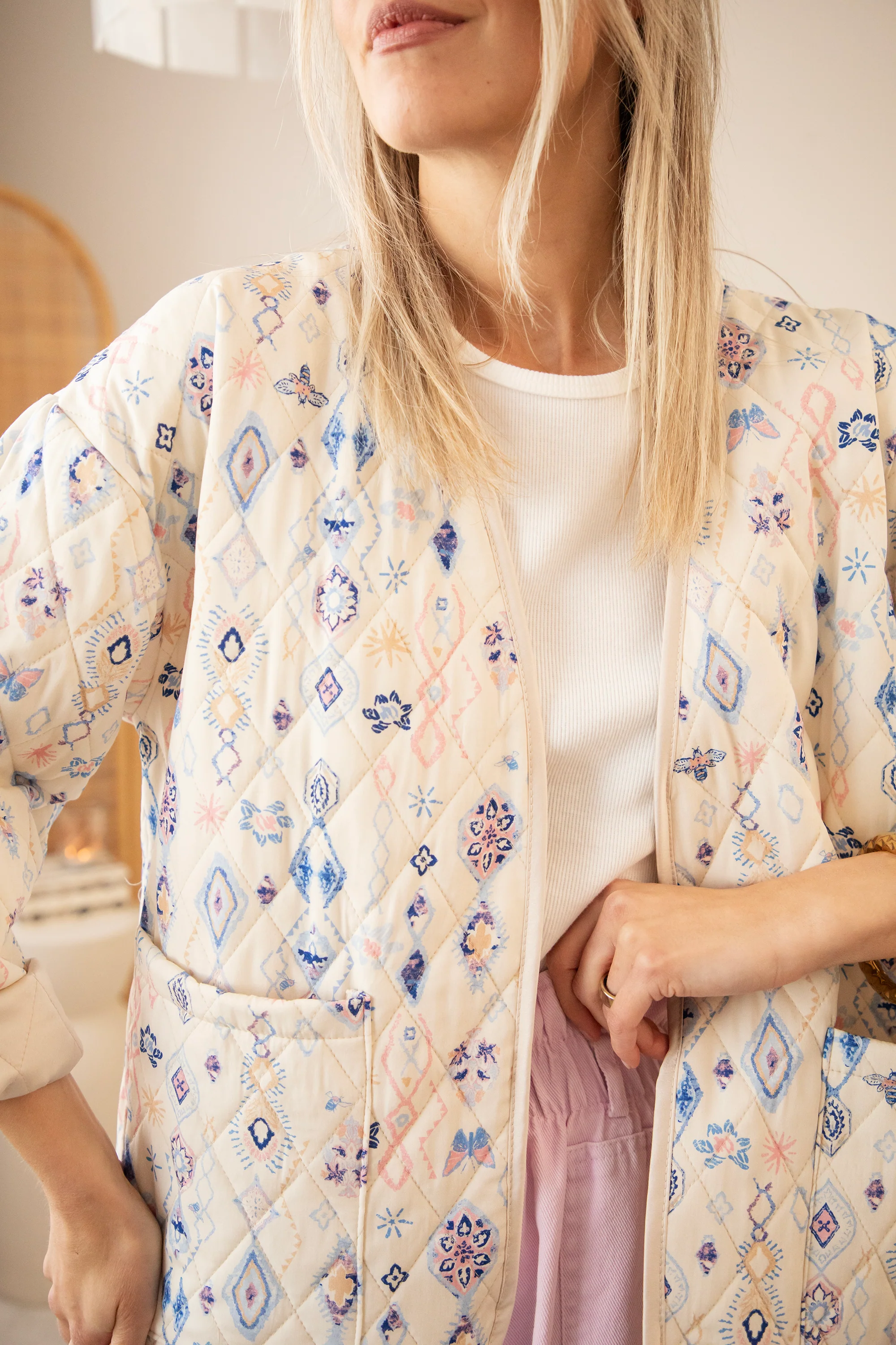Botanical Quilt Beige/Blue - Jacket - Image 6