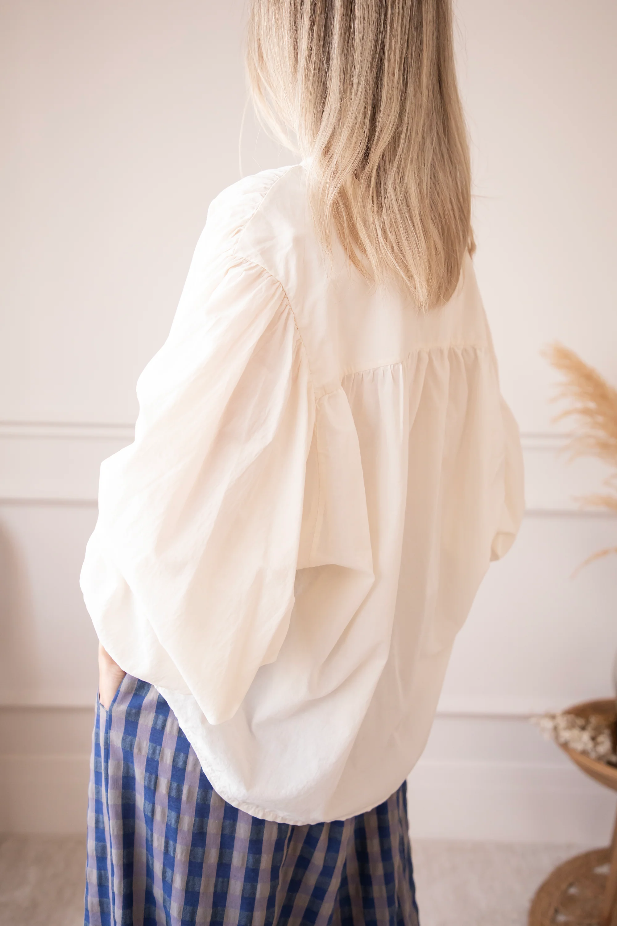 Breezy Base Beige - Blouse - Image 3