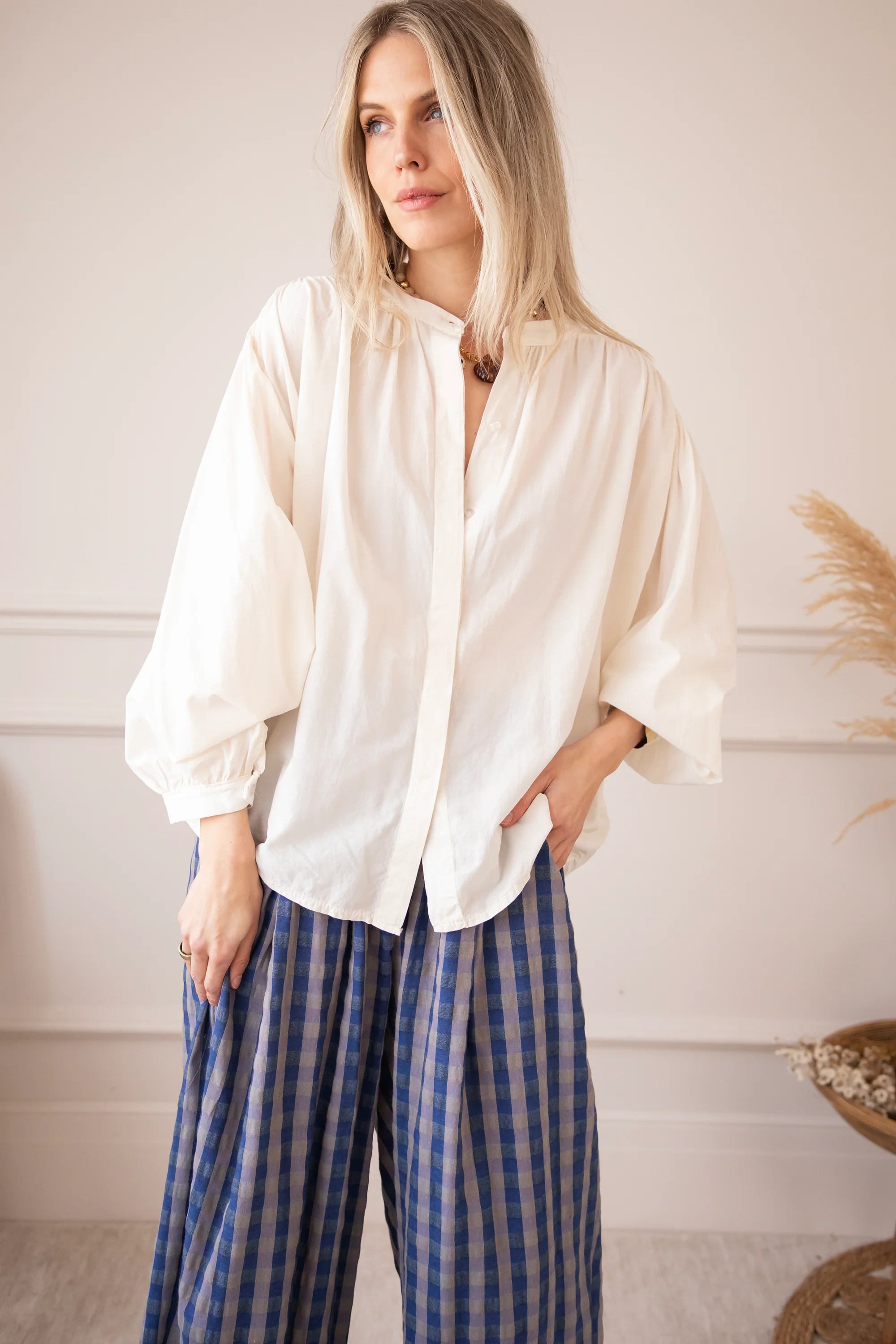 Breezy Base Beige - Blouse - Image 4
