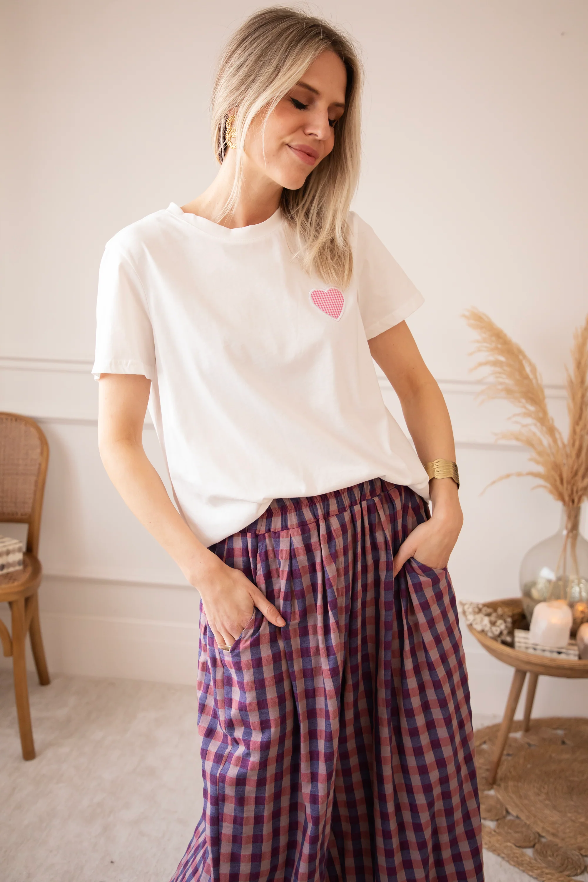 Checkered Beating Heart White/Pink - T-Shirt - Image 6