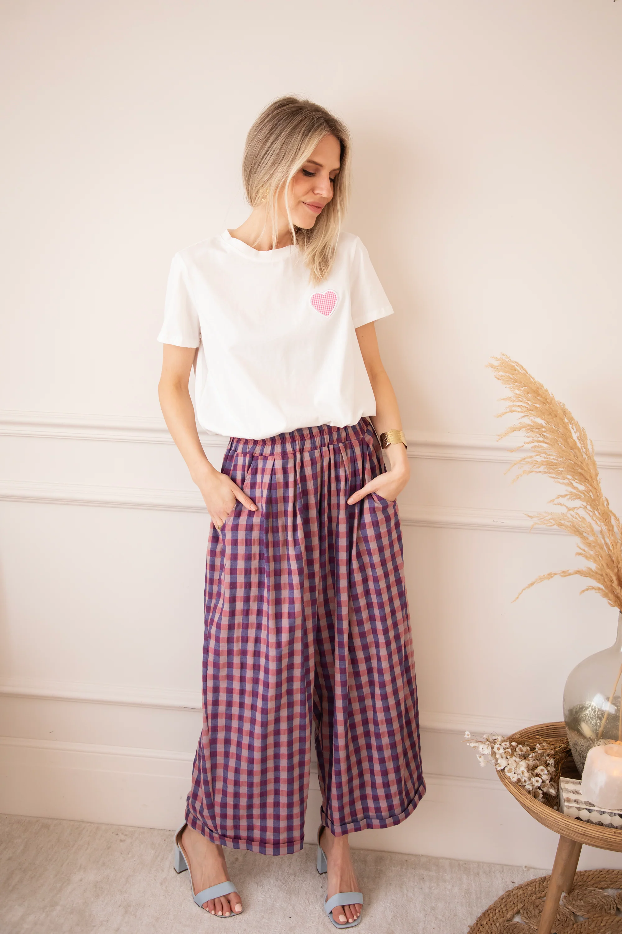 Checkered Beating Heart White/Pink - T-Shirt - Image 8