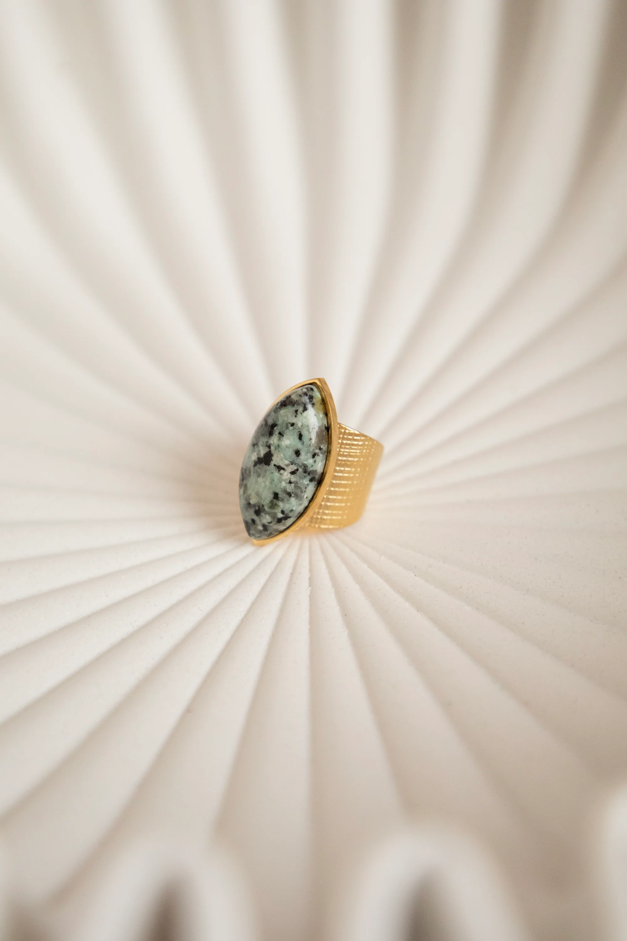Clarisse Dark Green - Ring - Image 5