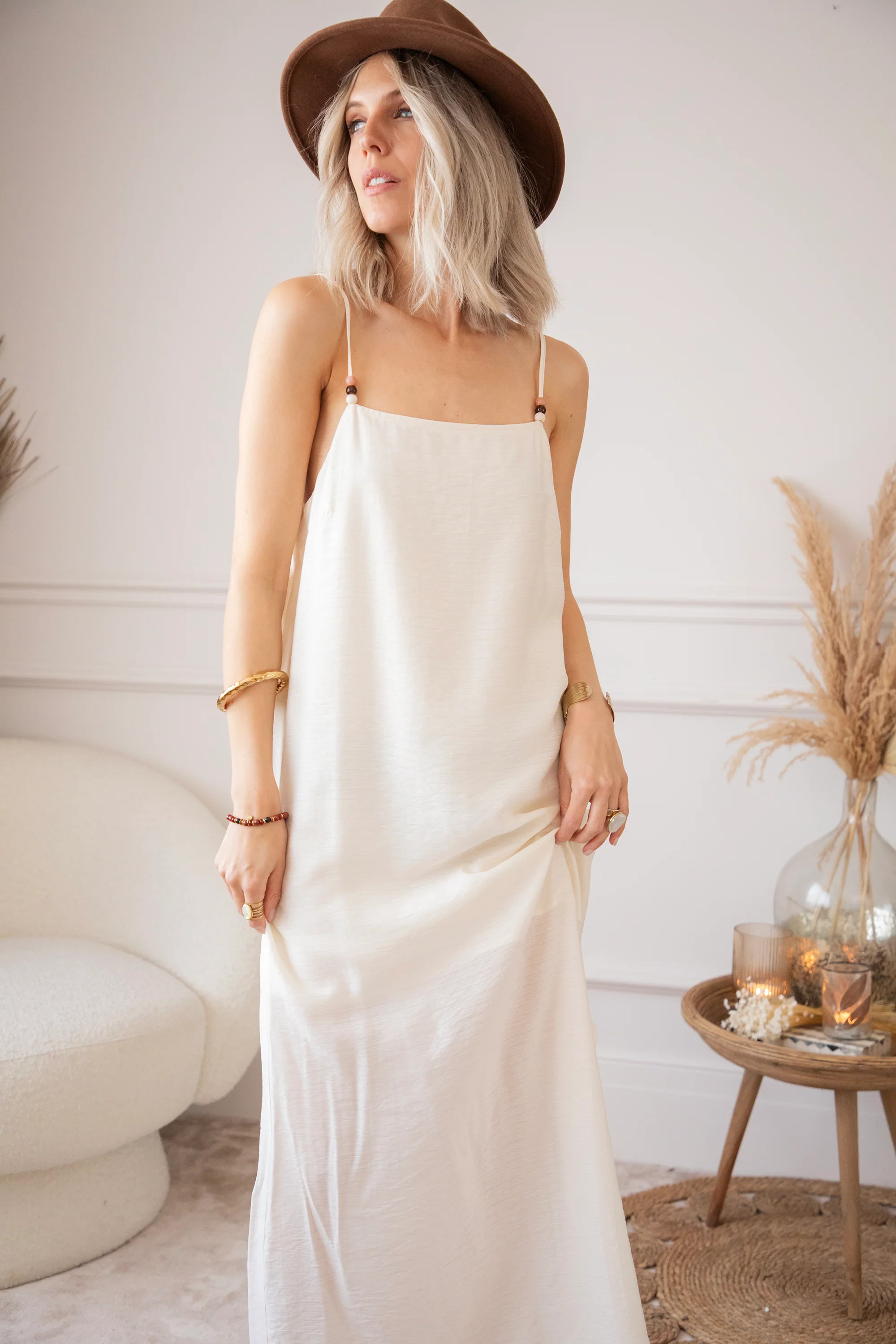 Dream Beads Beige - Maxi Jurk - Image 4