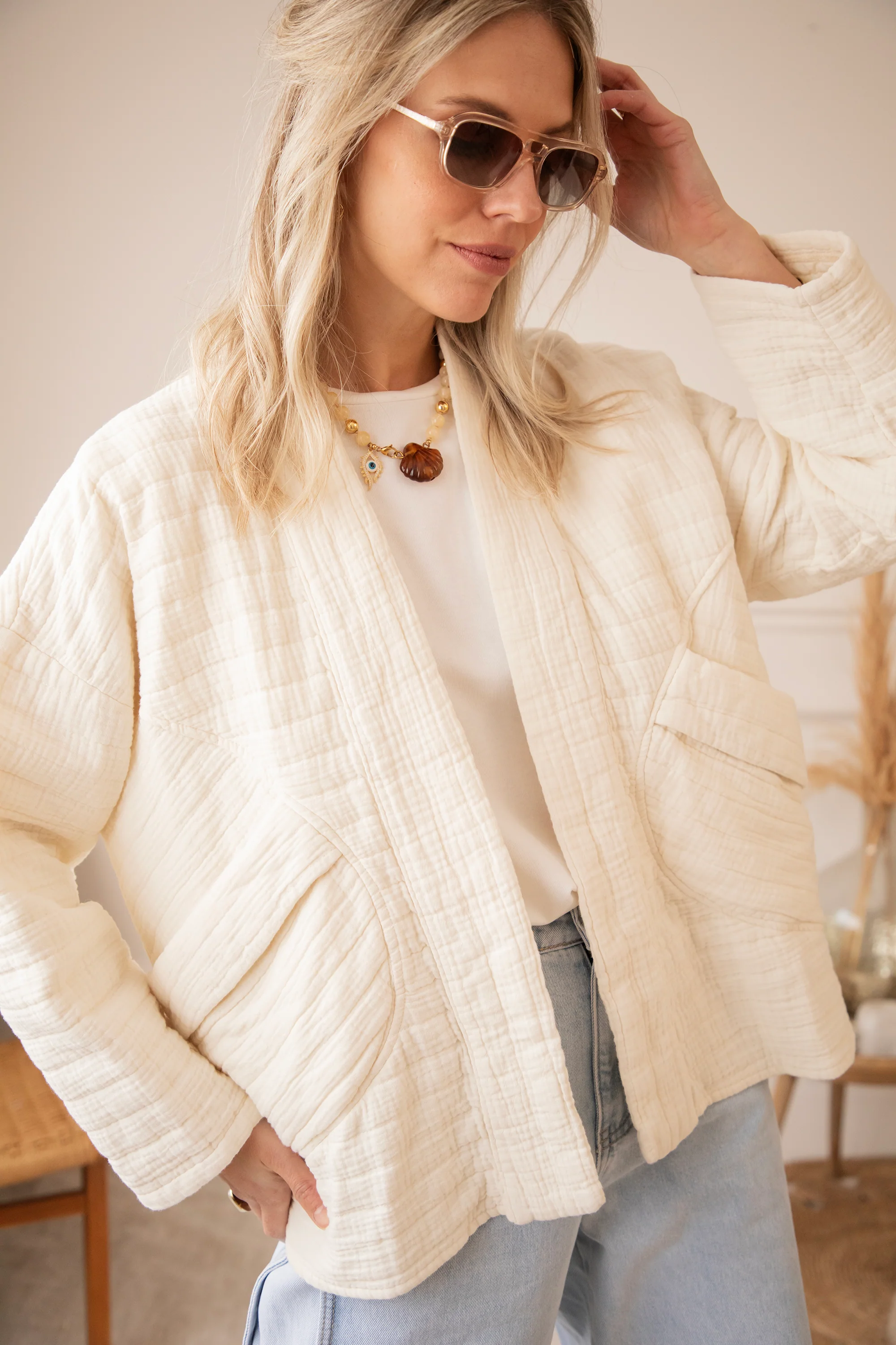 Easy Tetra Times Beige - Vest/Jacket - Image 3