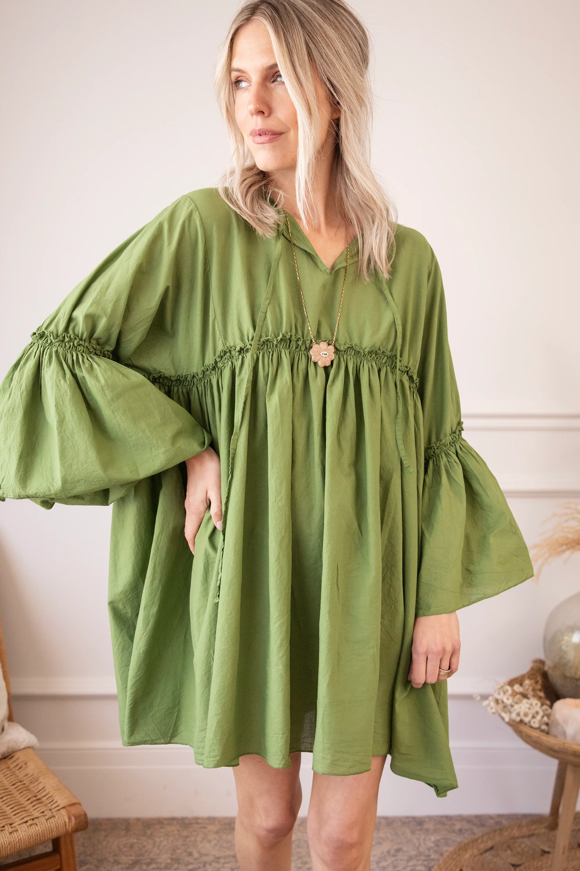 Feline Pleated Green - Jurk - Image 9