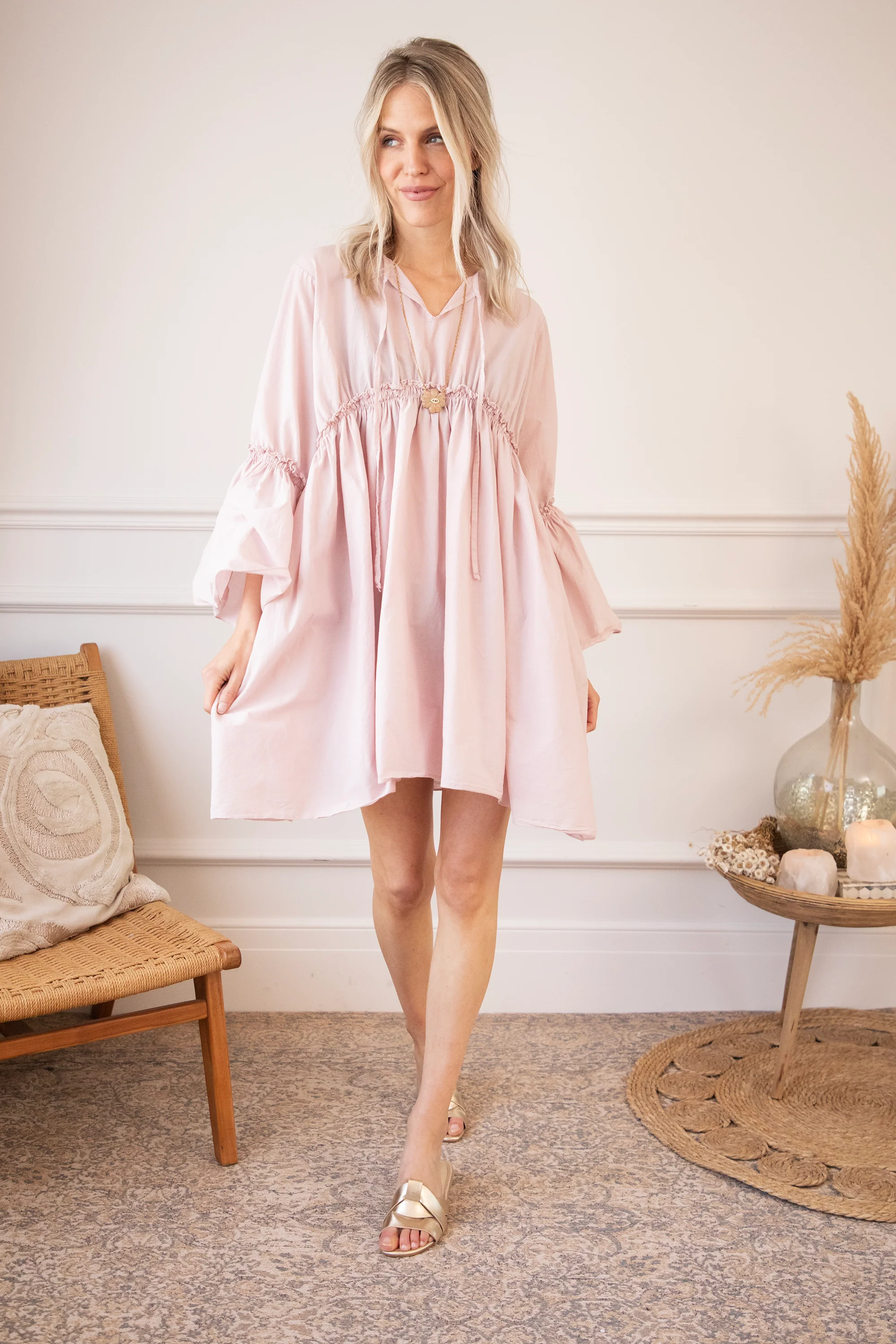 Feline Pleated Soft Pink - Jurk - Image 8