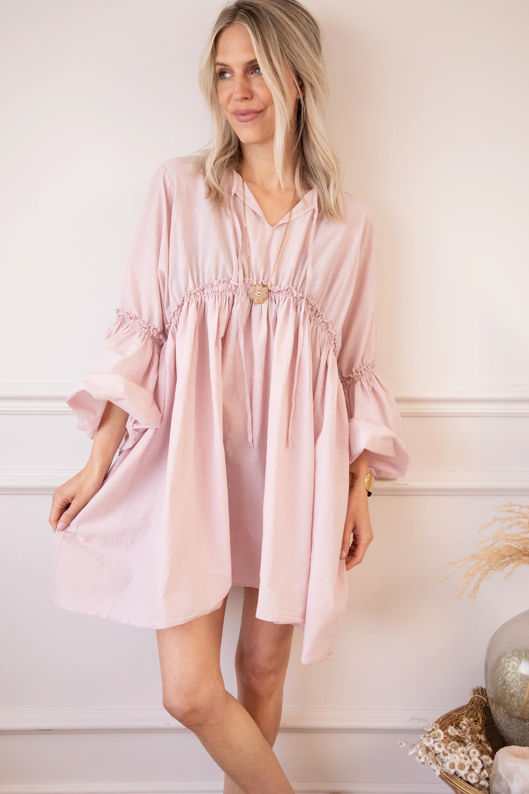 Feline Pleated Soft Pink - Jurk - Image 9