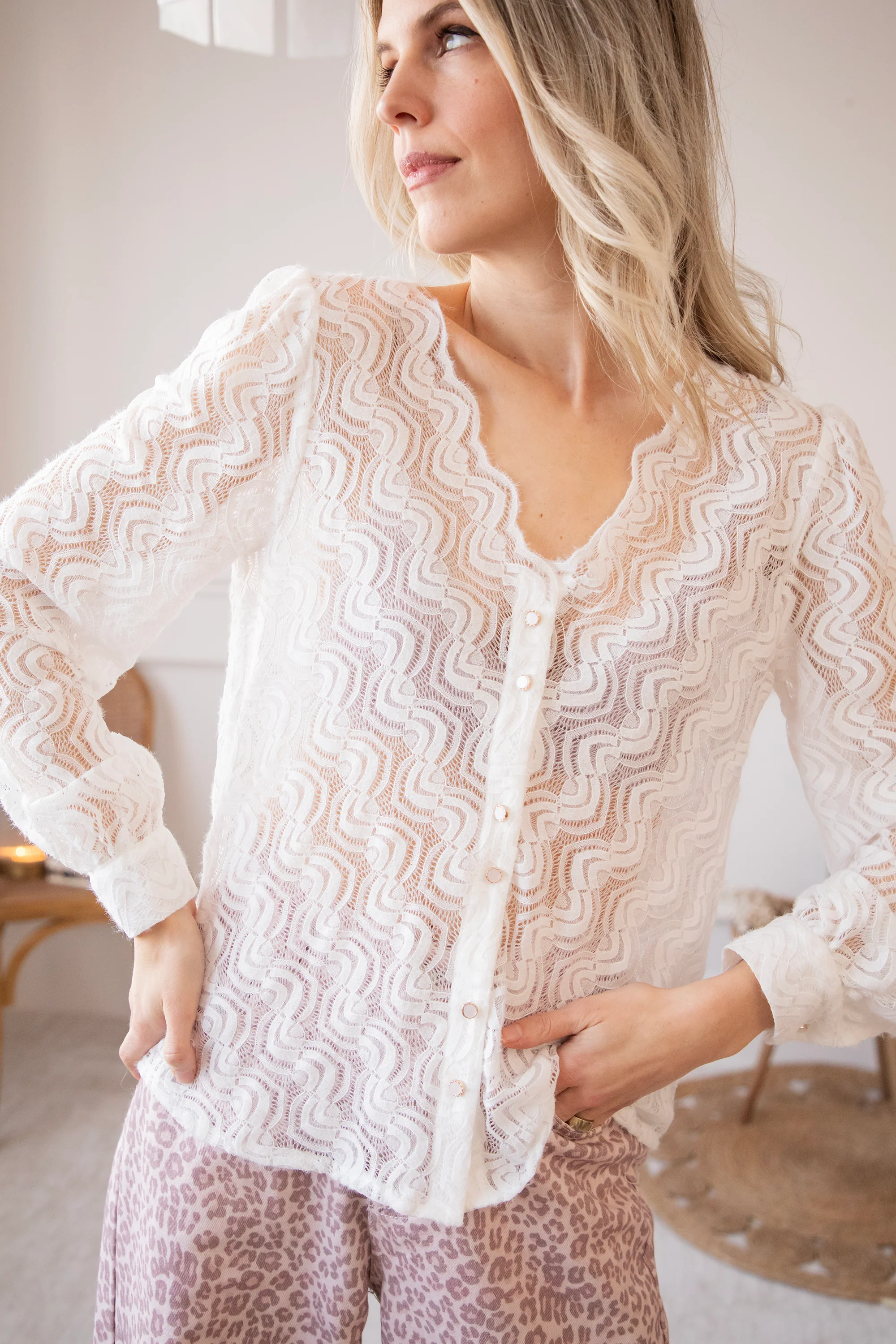 Fine Twist White - Blouse - Image 7