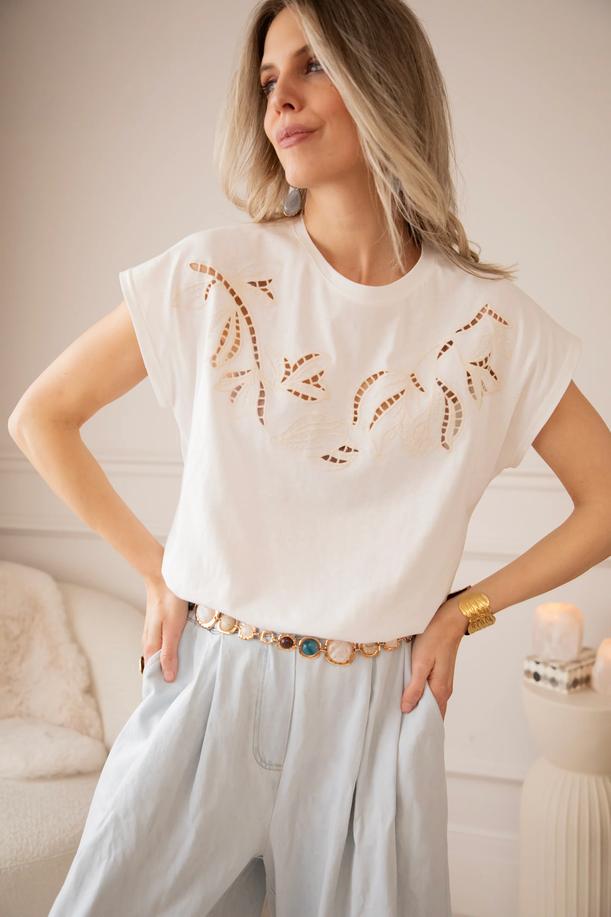 Fleur Crochet  White - T-Shirt - Image 8