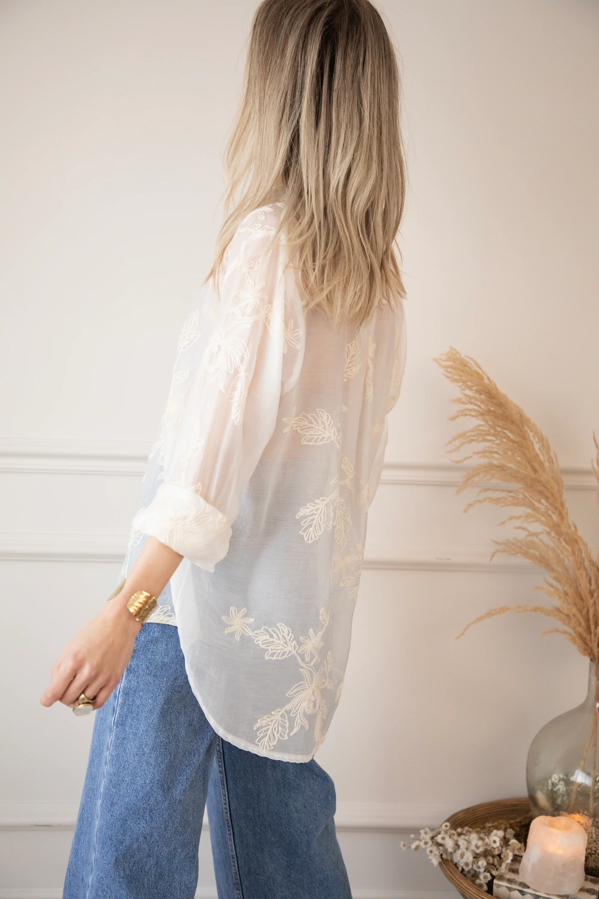 Flower Mist White/Beige - Blouse - Image 10