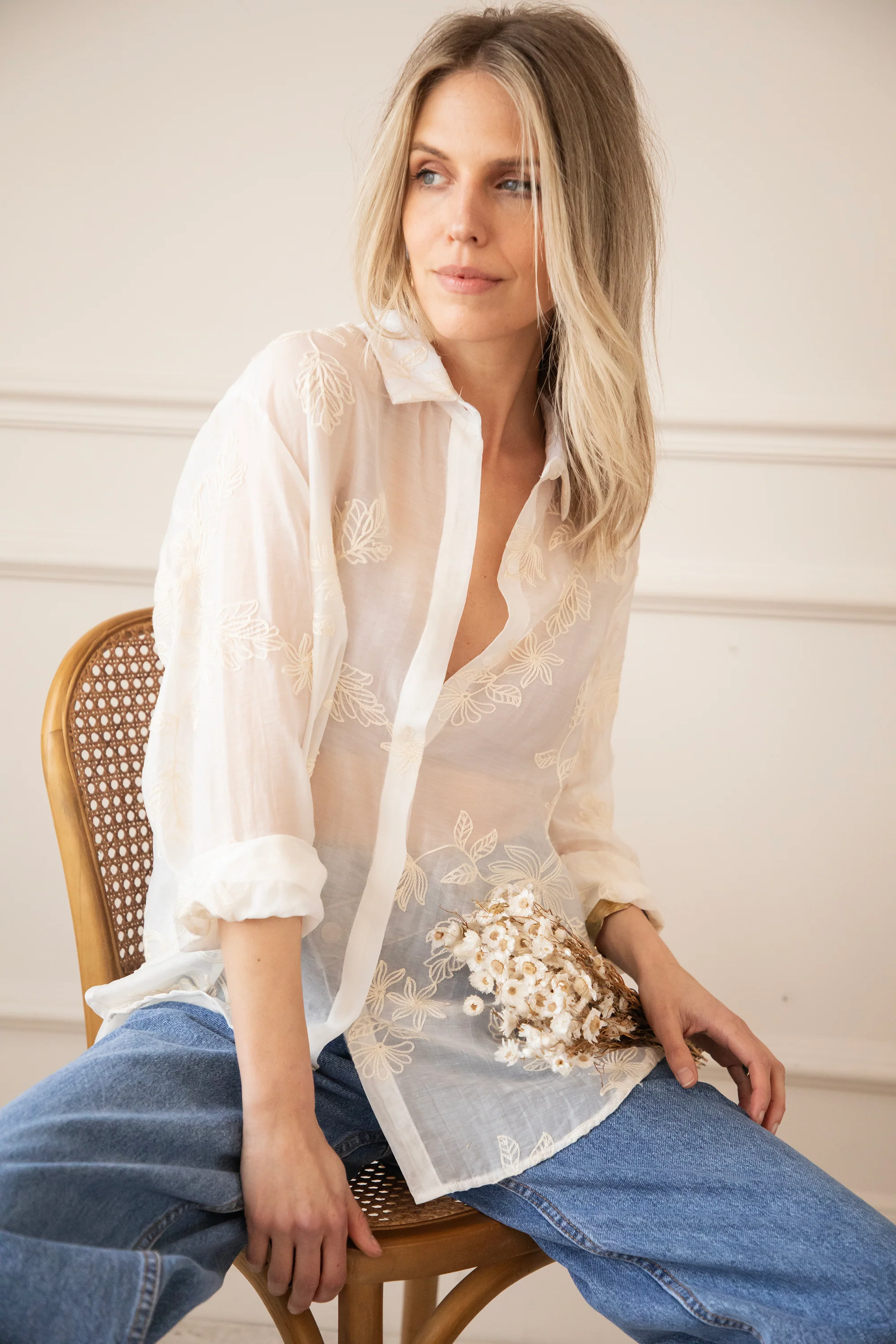 Flower Mist White/Beige - Blouse - Image 2