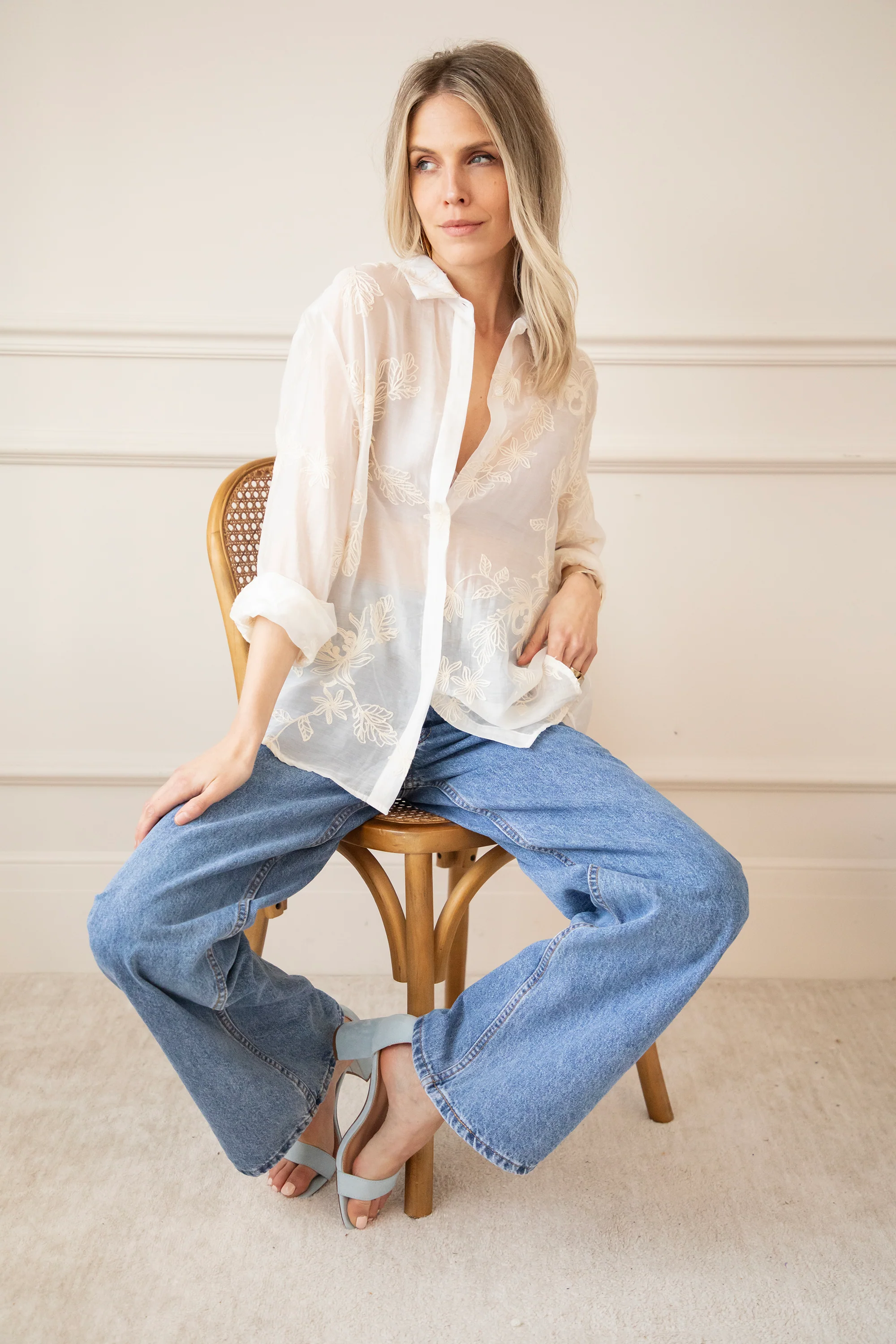 Flower Mist White/Beige - Blouse - Image 3