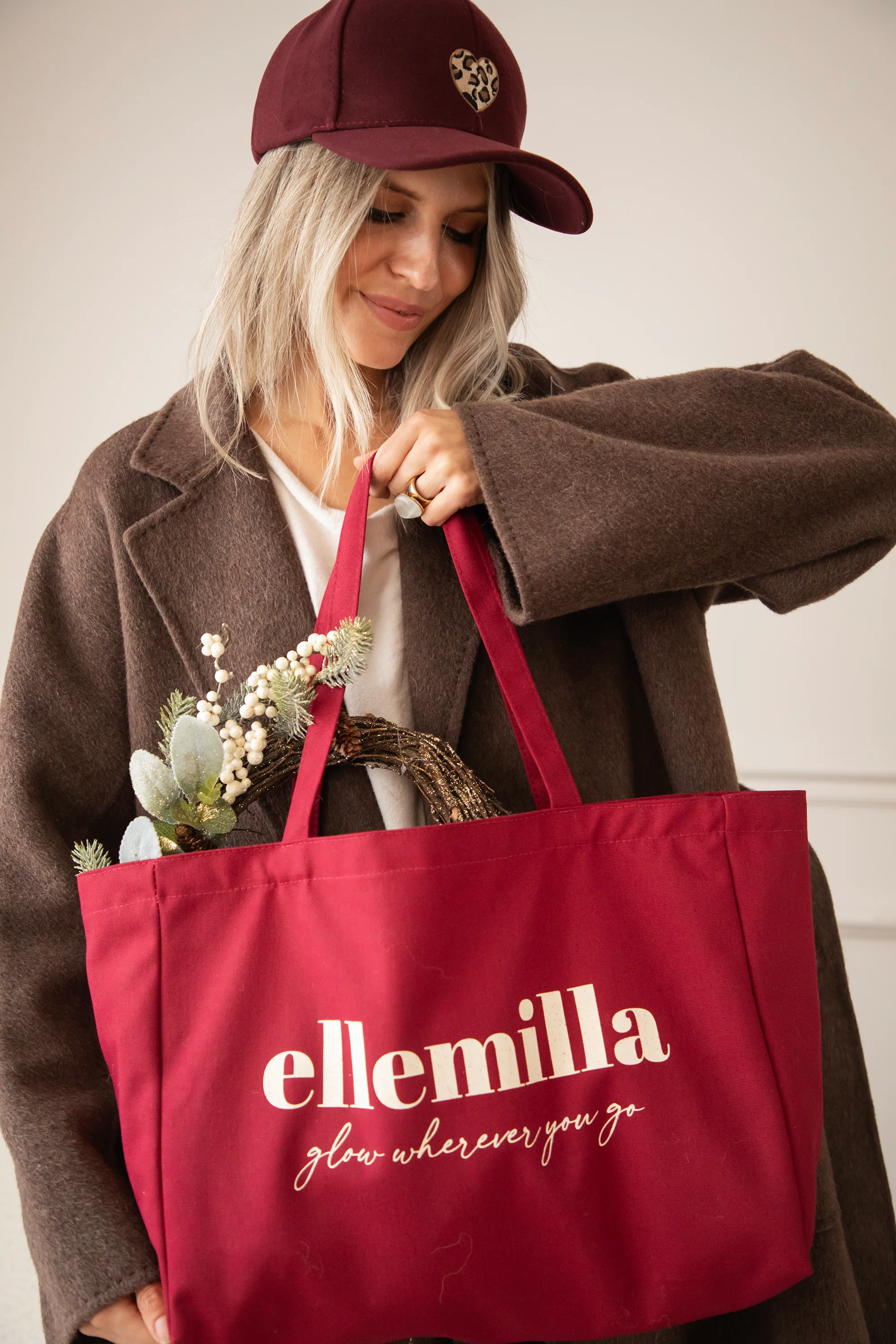 Glow Wherever You Go Bordeaux - Canvas Tas - Image 5