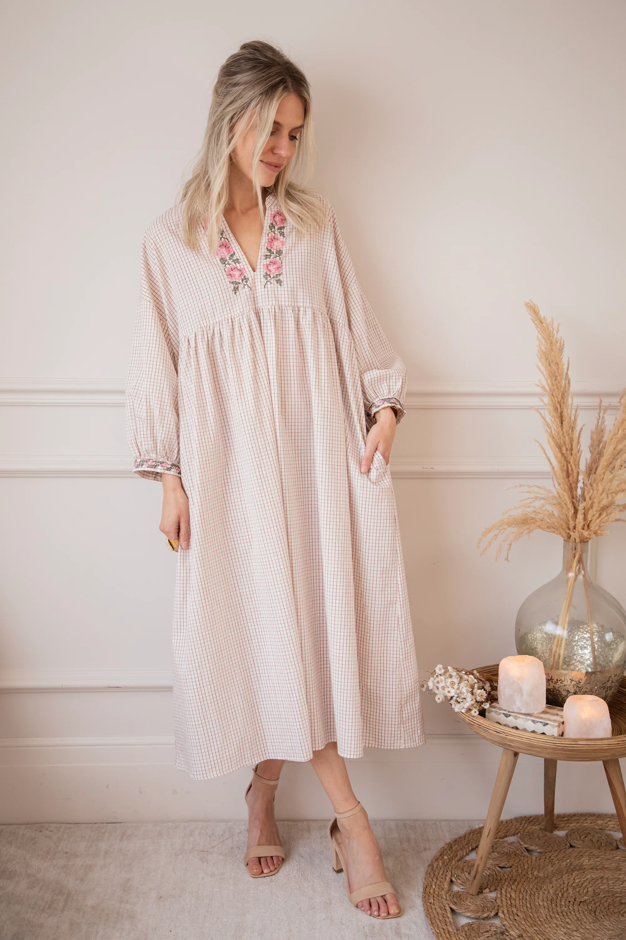 Grid & Grow Burgundy - Maxi Jurk - Image 9