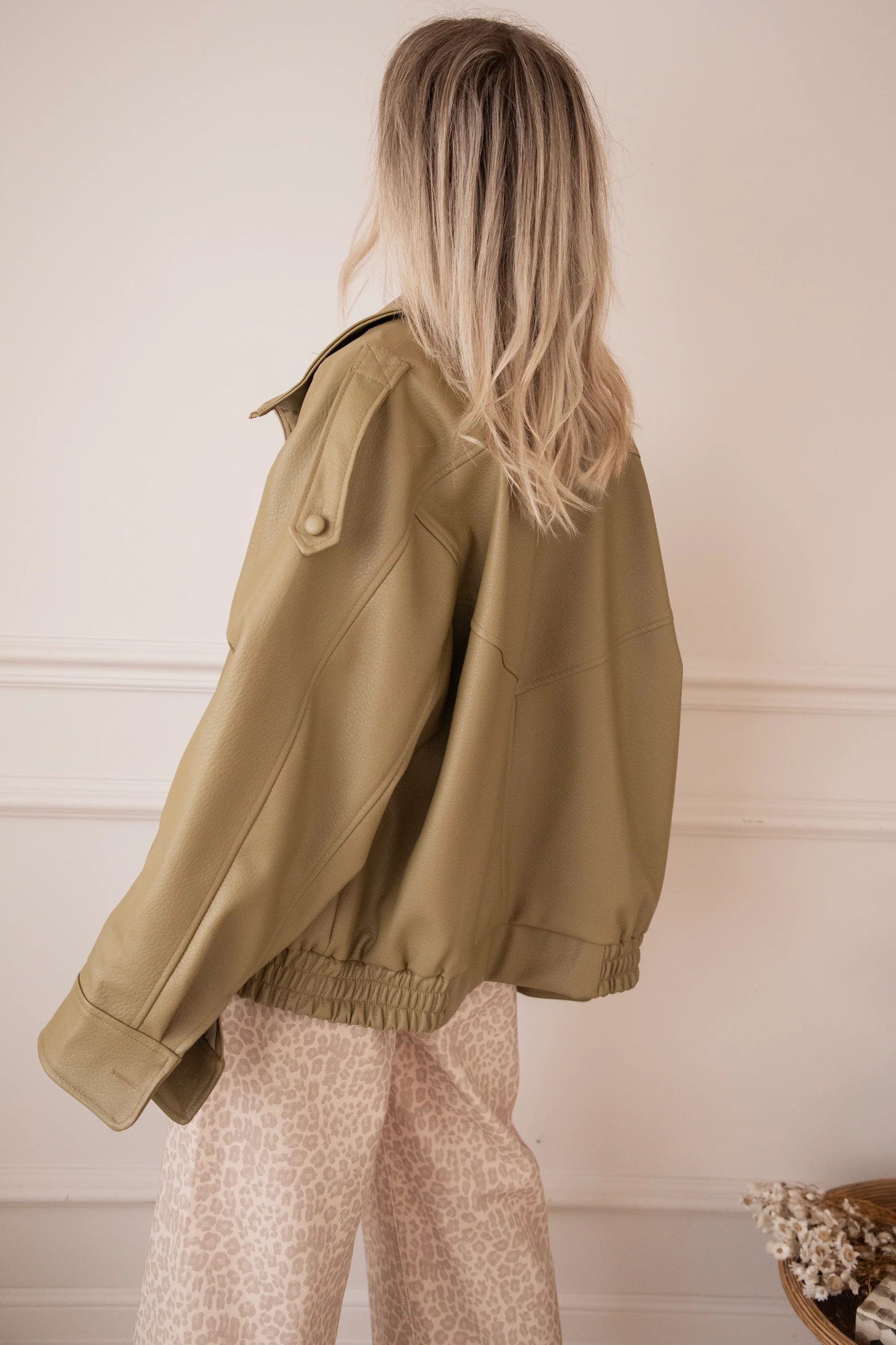 Icona Leather Kaki - Jacket - Image 13