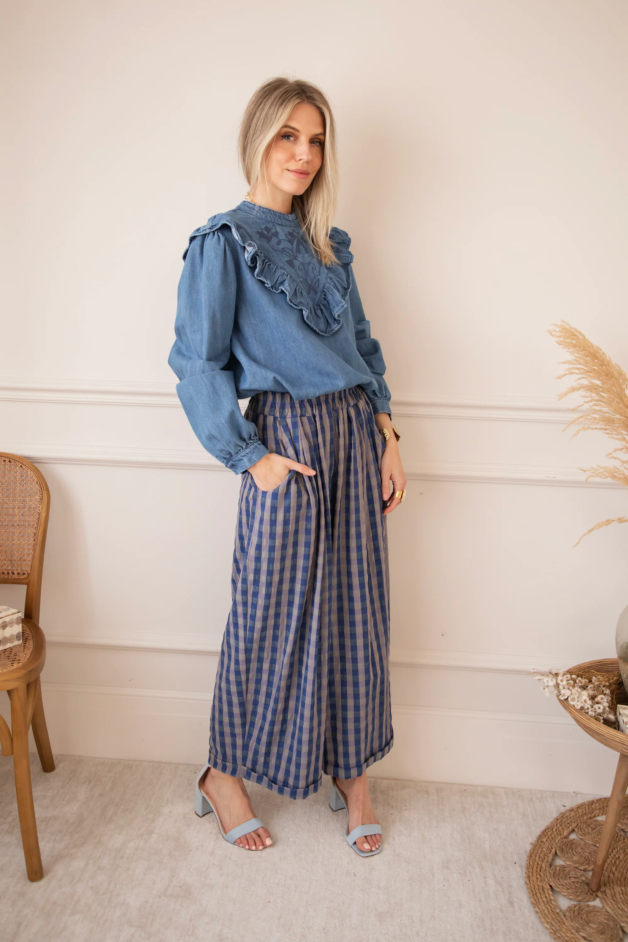 Jeany Ruche Blue - Blouse - Image 11