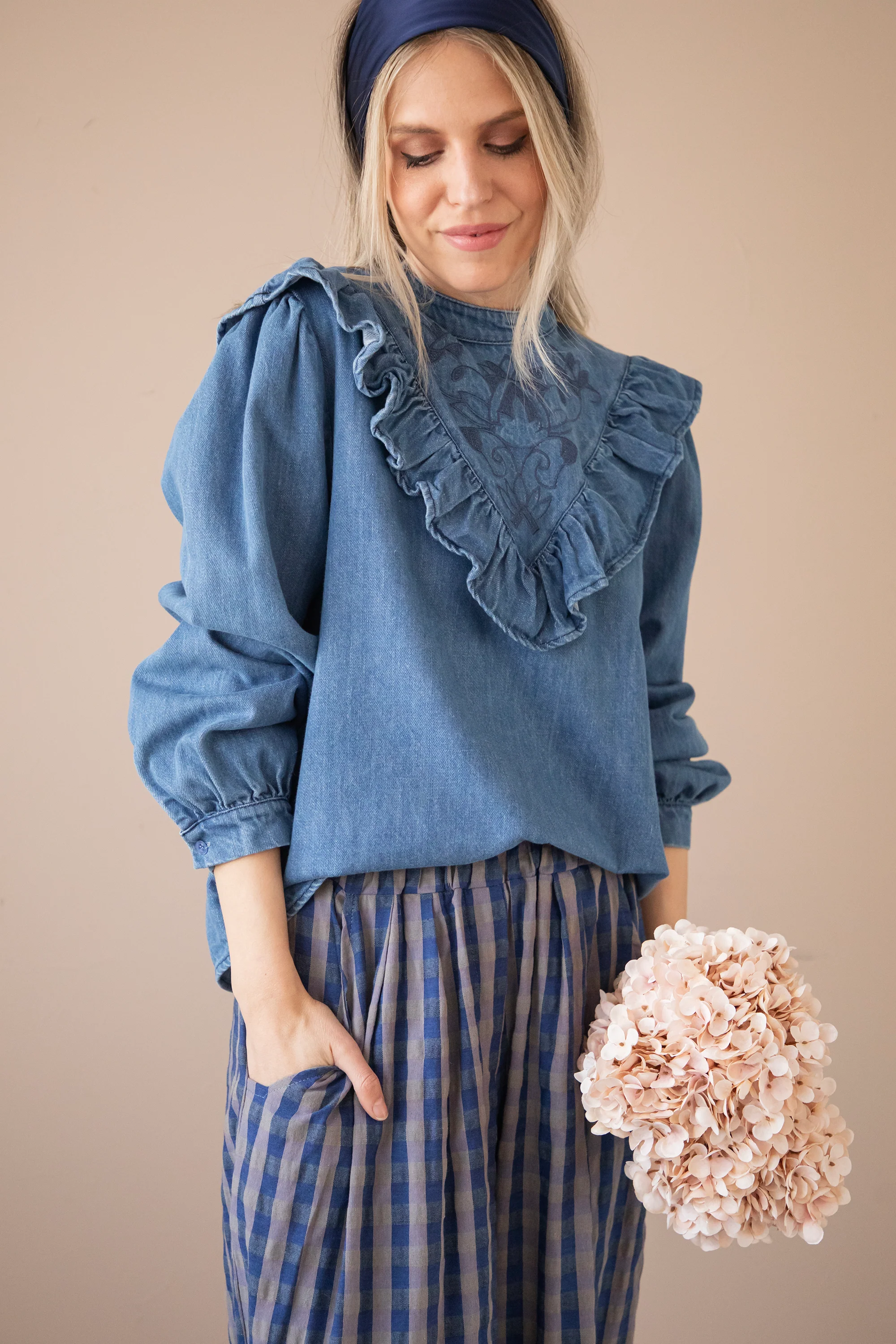 Jeany Ruche Blue - Blouse - Image 3