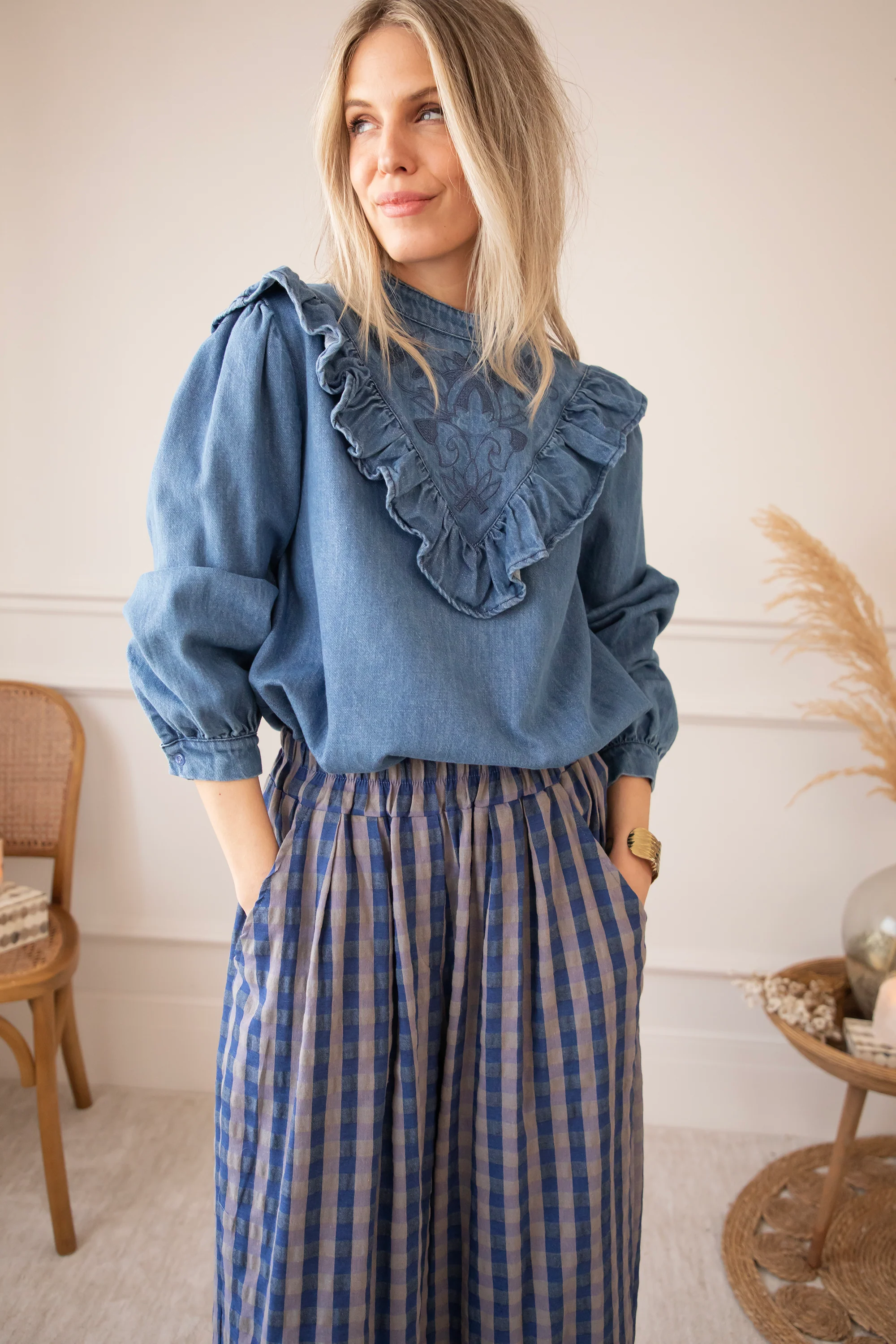 Jeany Ruche Blue - Blouse - Image 4