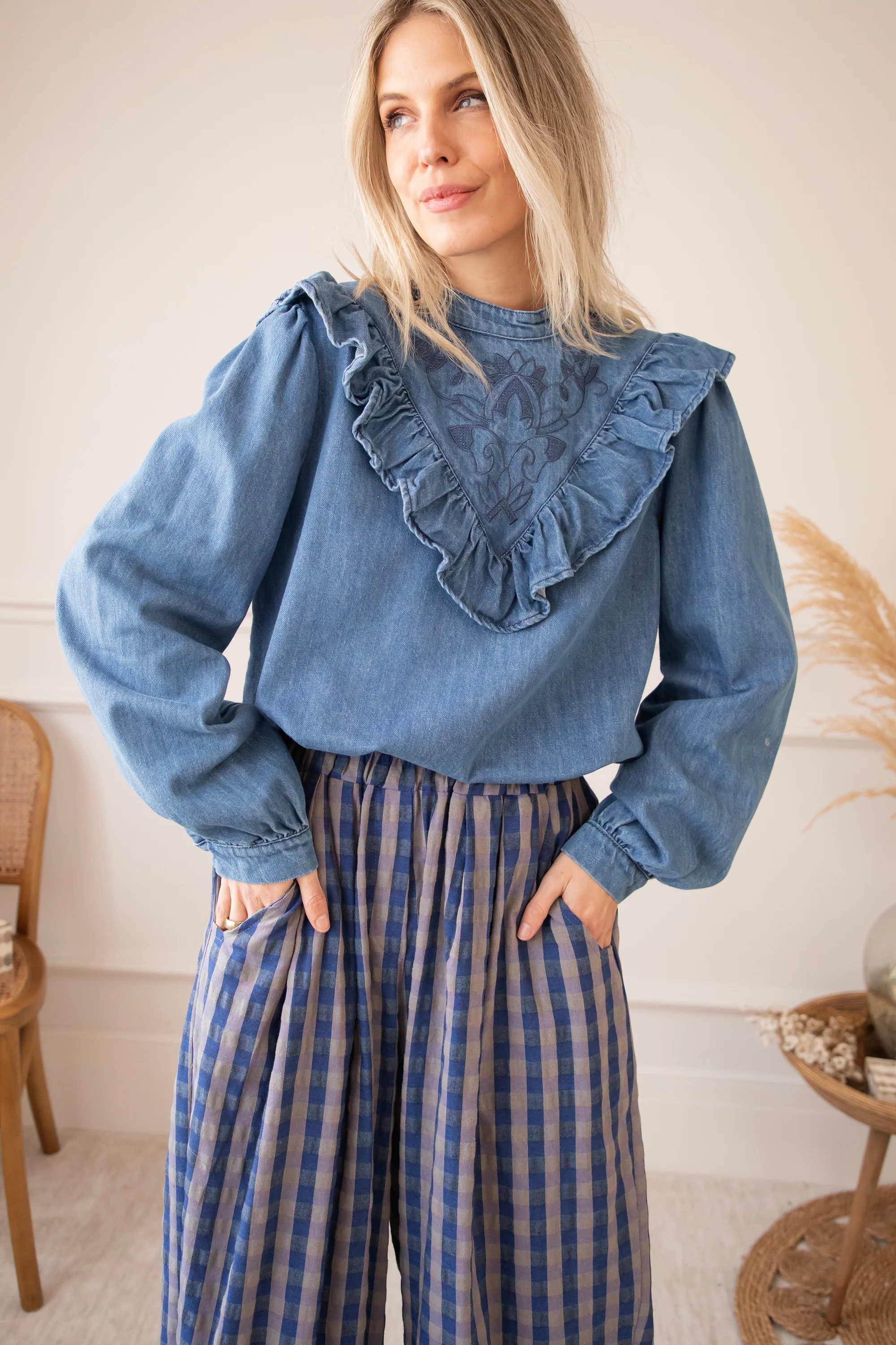 Jeany Ruche Blue - Blouse - Image 5