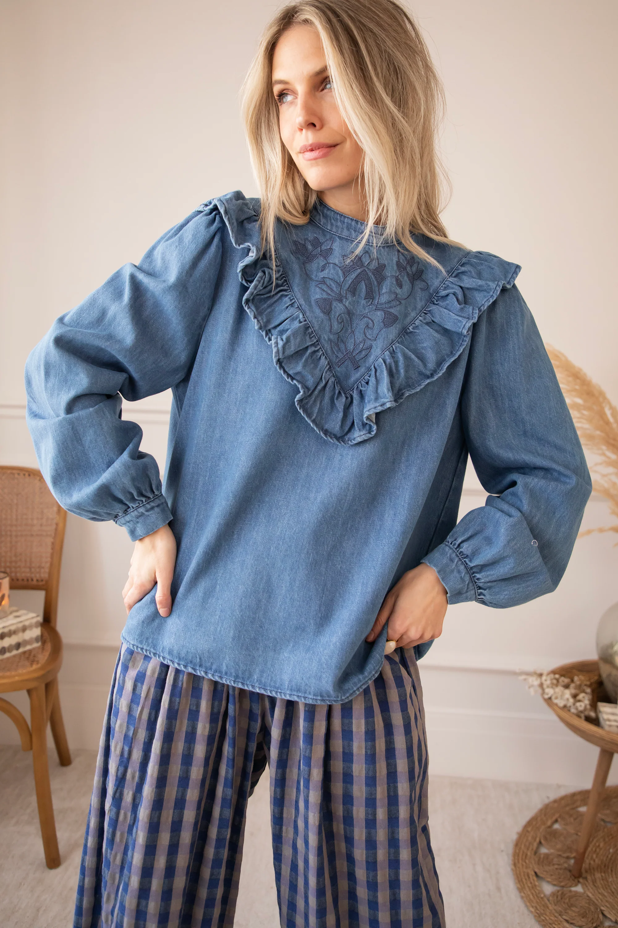 Jeany Ruche Blue - Blouse - Image 9