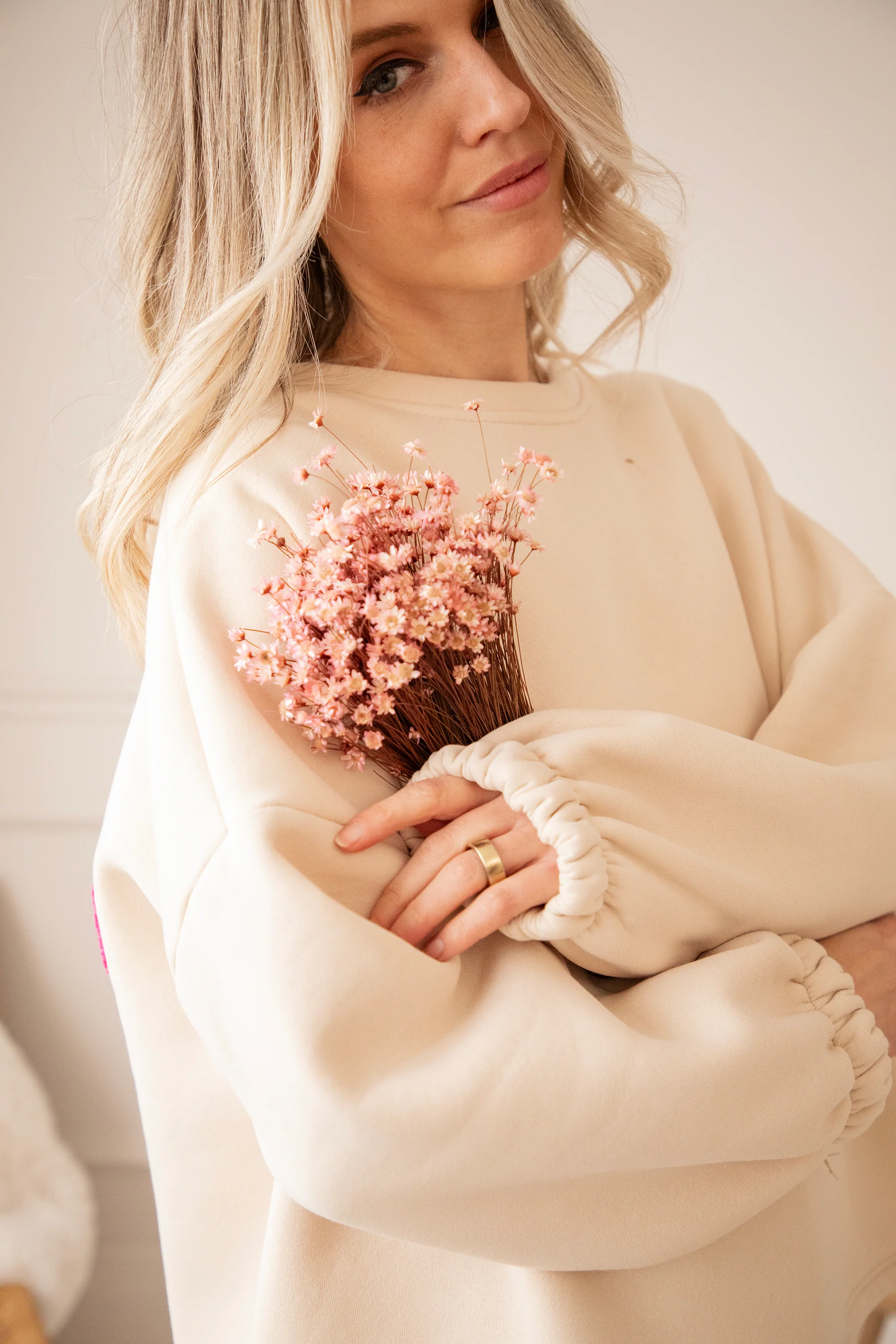 Lily Girl Power Beige/Fuchsia - Sweater - Image 3