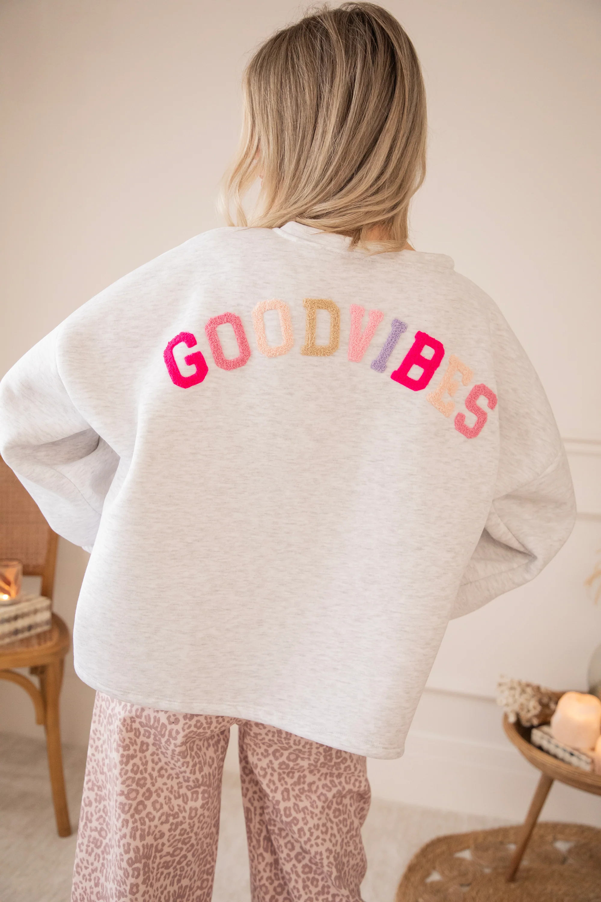 Lily Good Vibes Soft Grey/Multi - Sweater - Image 11