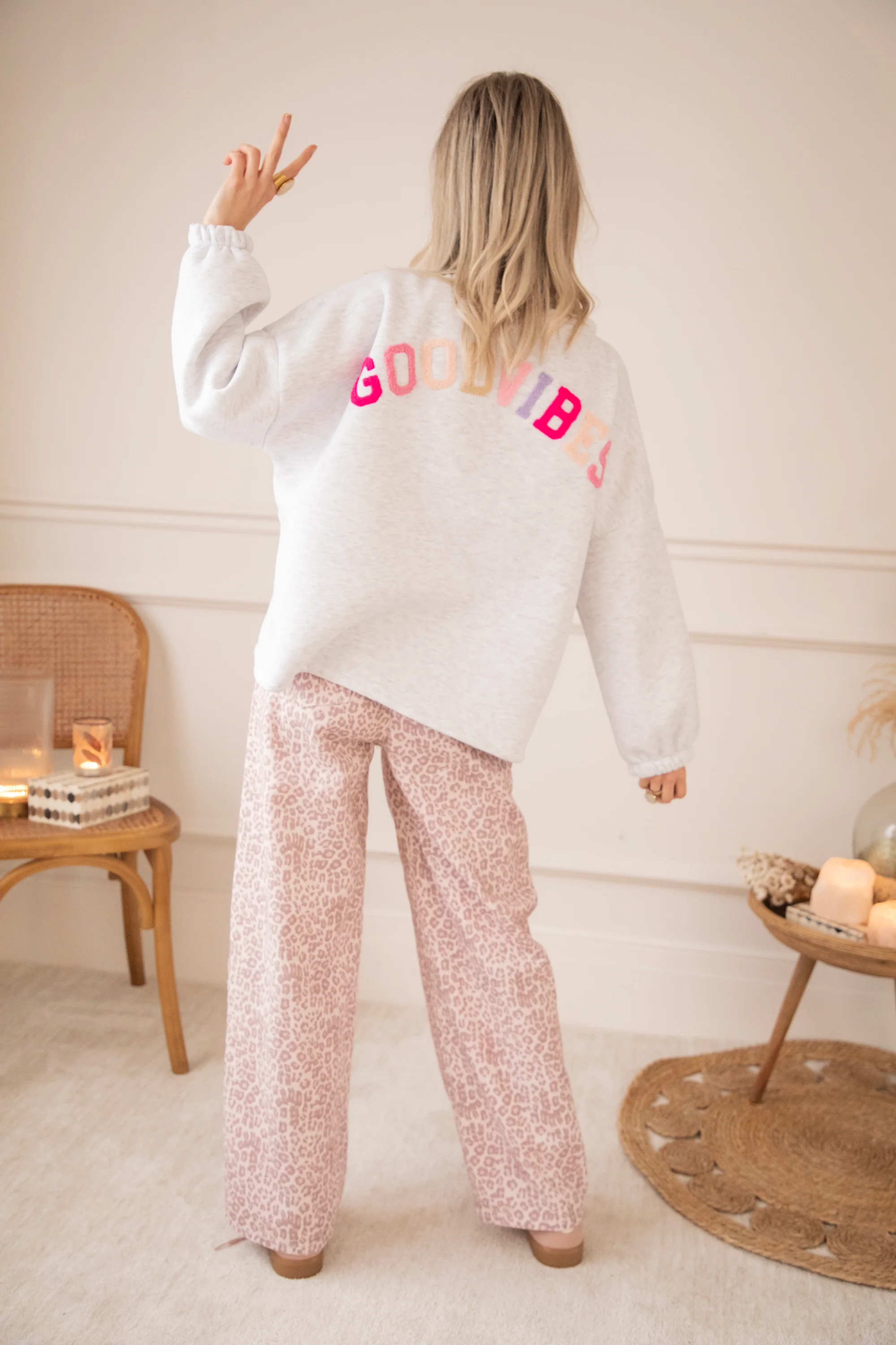 Lily Good Vibes Soft Grey/Multi - Sweater - Image 3