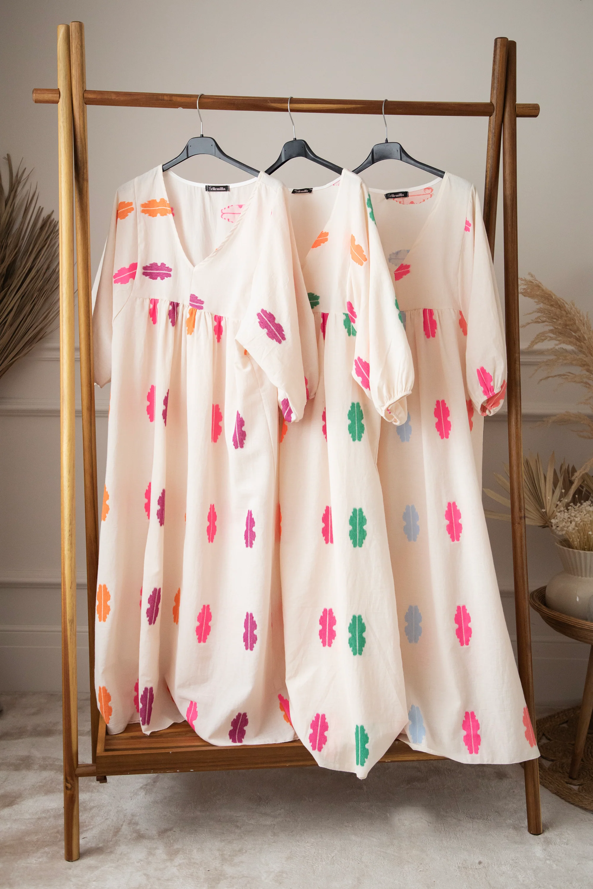 Maud Spirit Beige/Pink - Maxi Jurk - Image 9