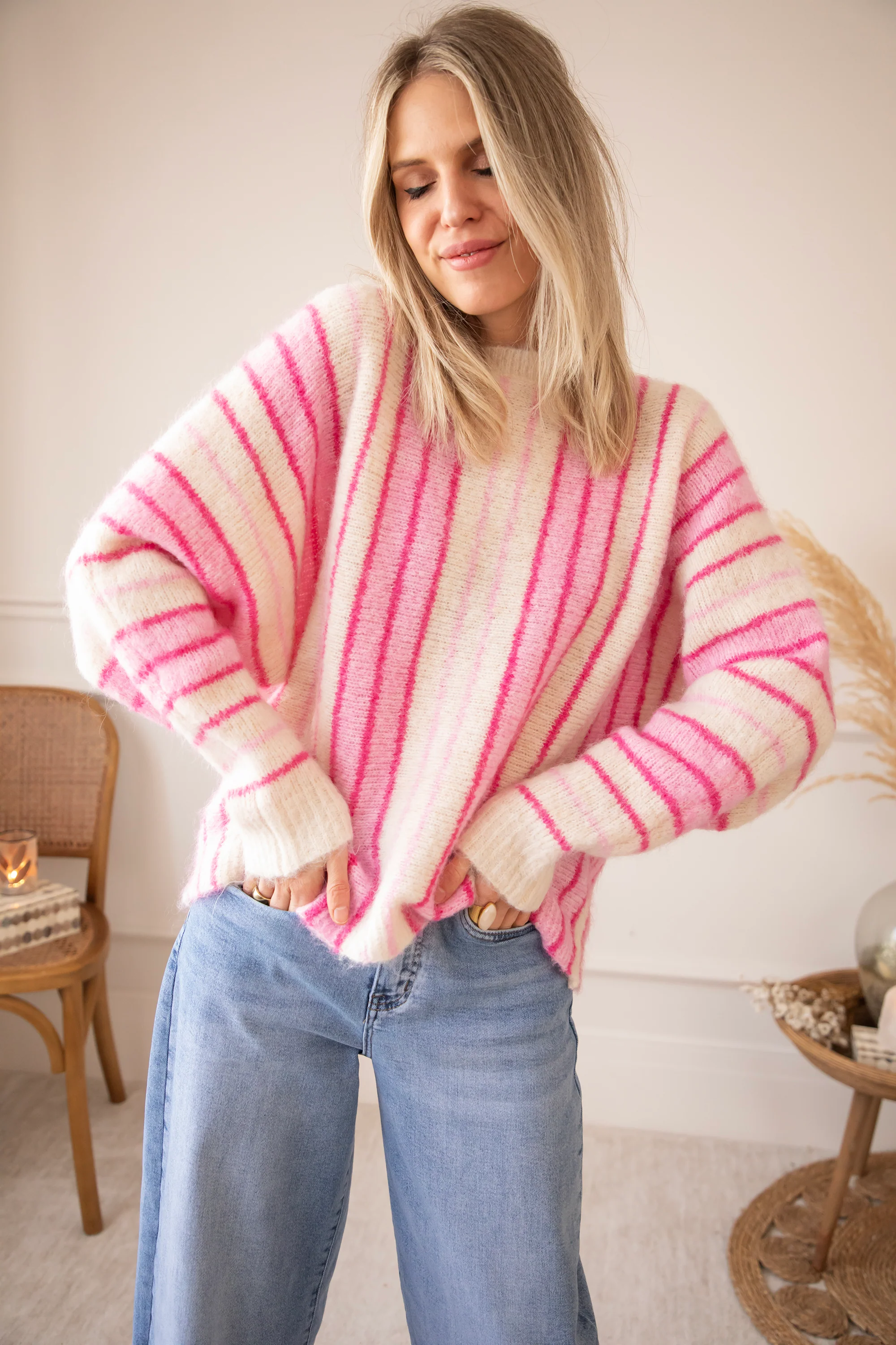 Mood Booster Beige/Pink - Trui