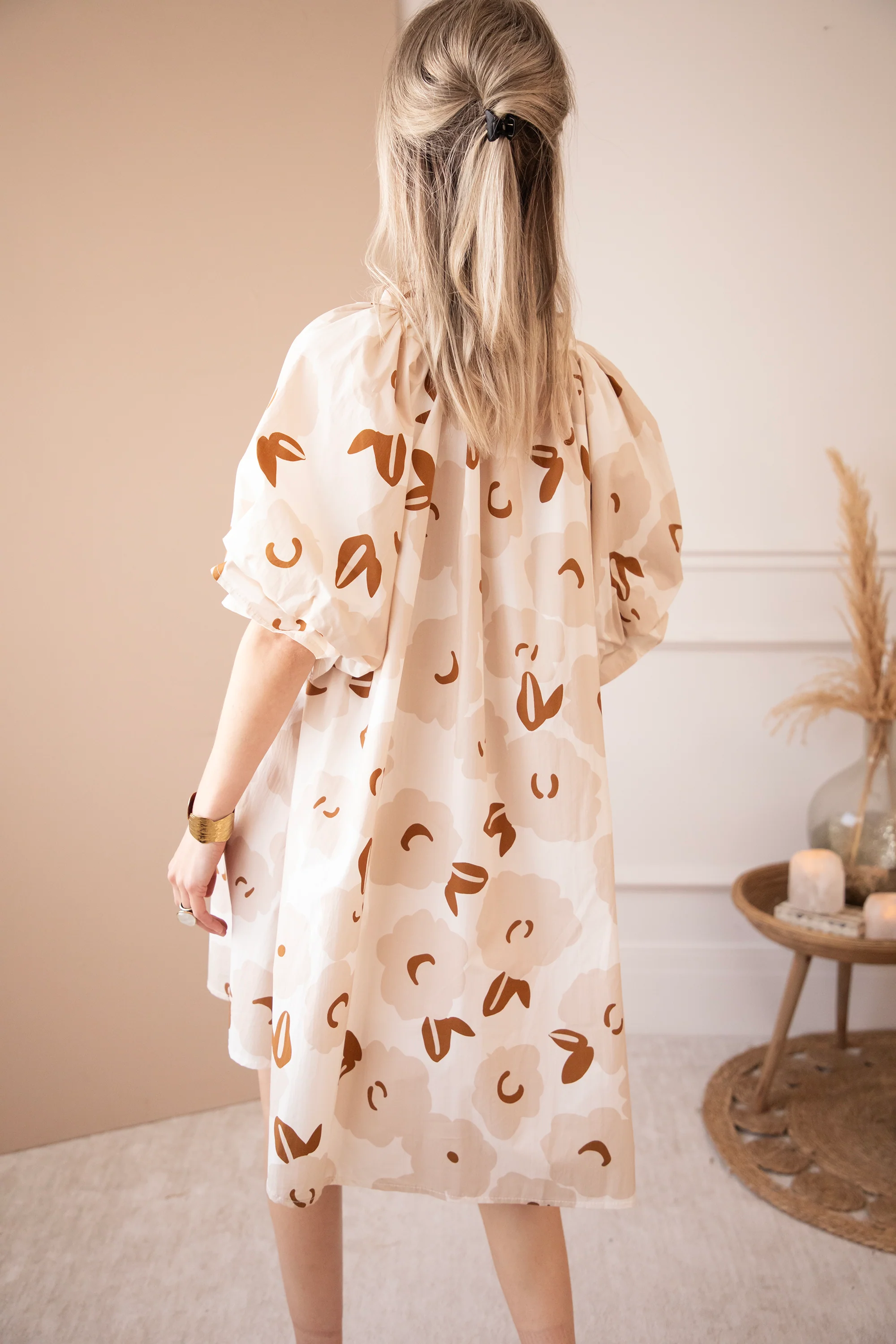Poppy Petal Off White/Beige - Jurk - Image 5