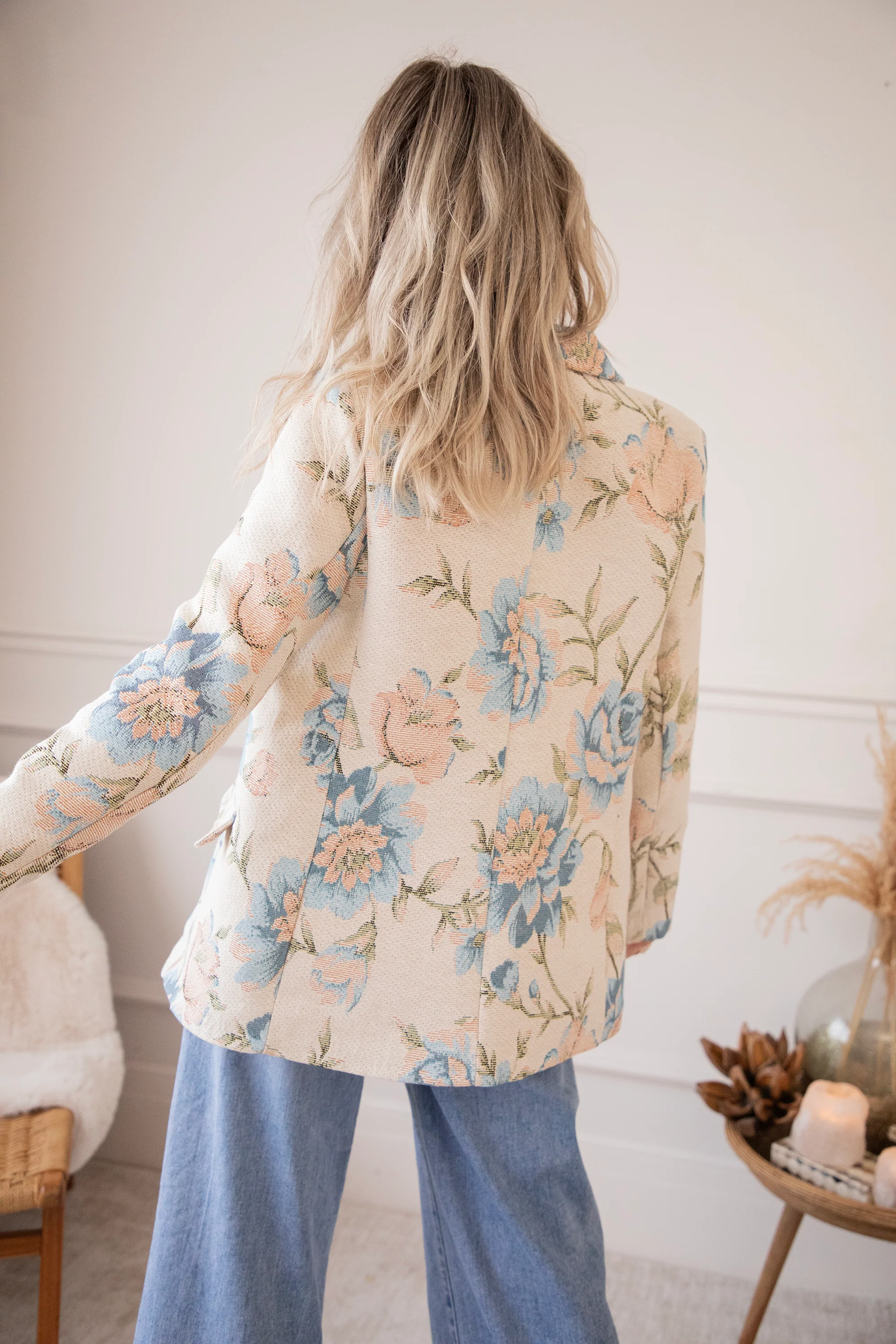 Rosy Belle Beige/Blue - Blazer - Image 3