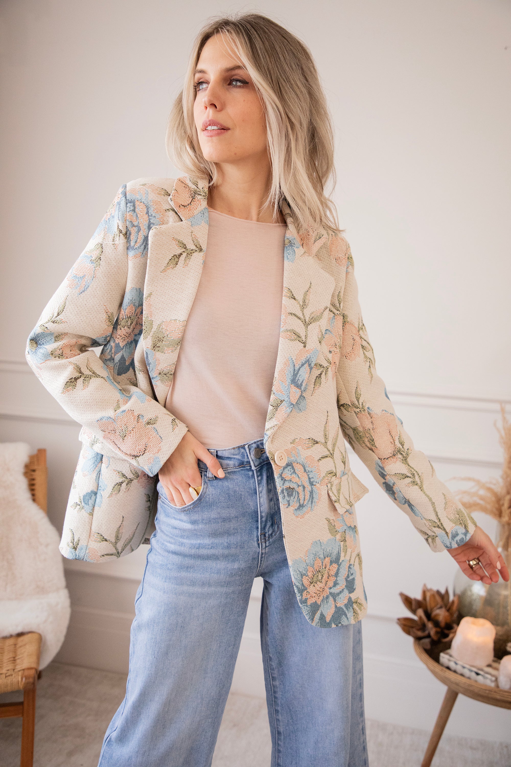 Rosy Belle Beige/Blue - Blazer - Image 7