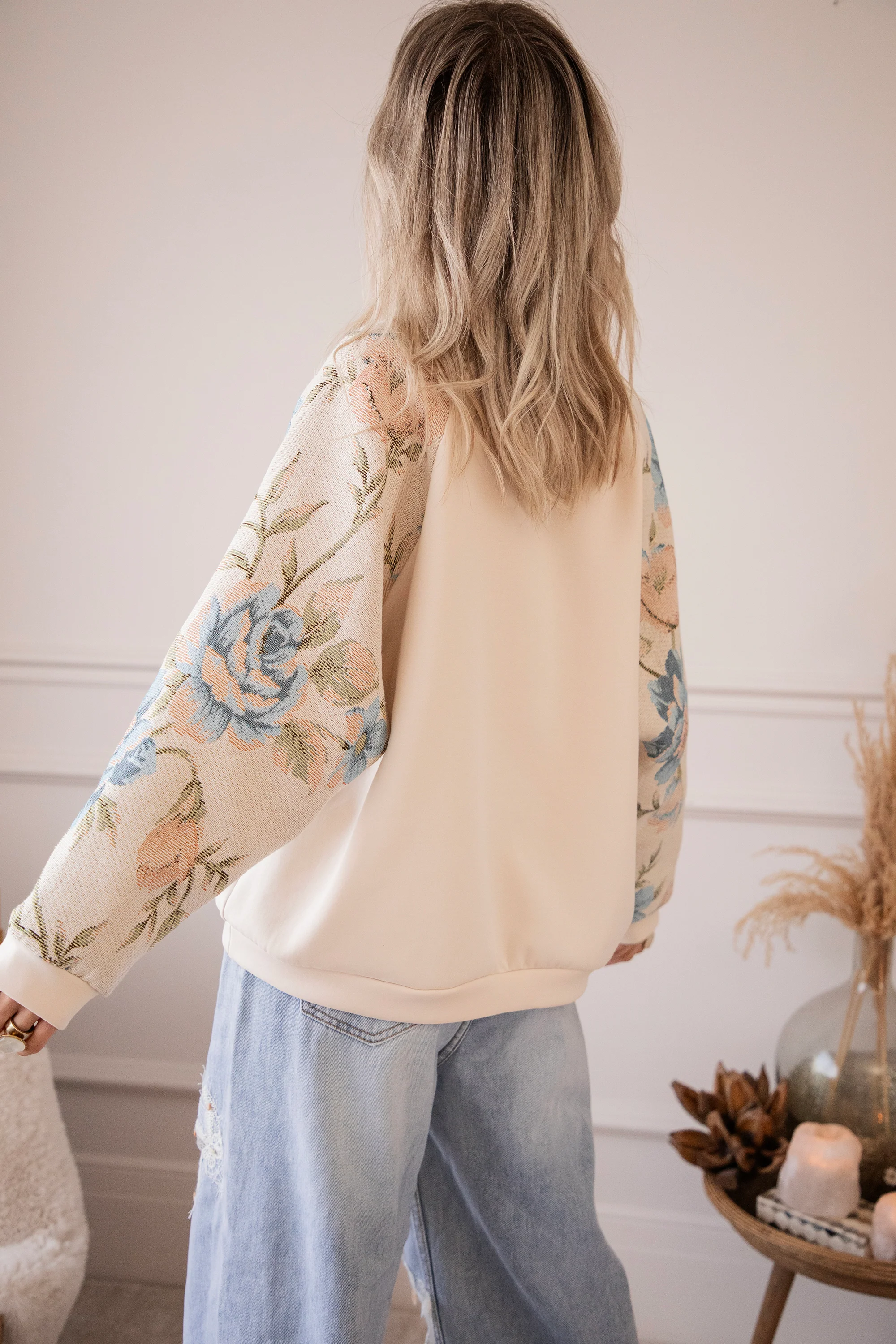 Rosy Belle Beige/Blue - Sweater - Image 11