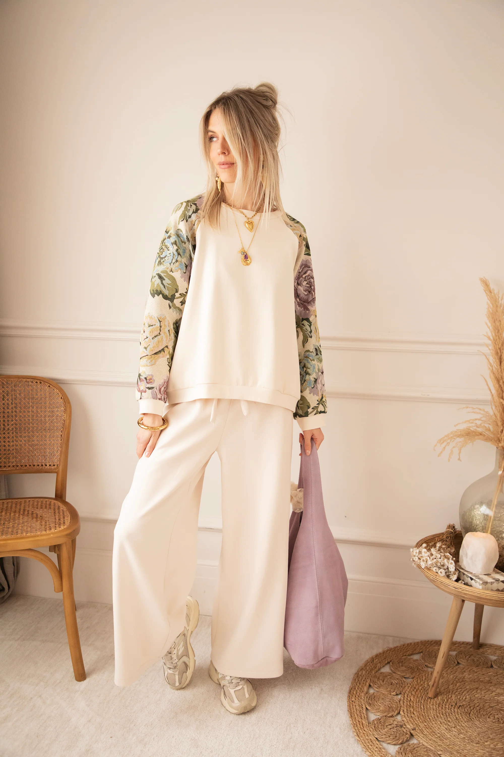 Rosy Belle Beige/Green - Sweater - Image 3
