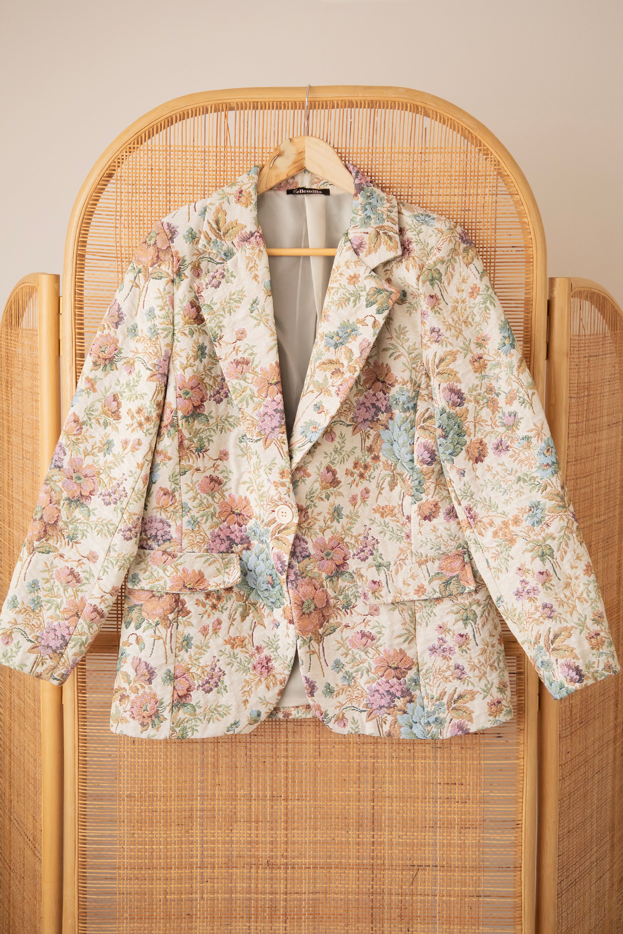 Rosy Belle Beige/Pink - Blazer - Image 15