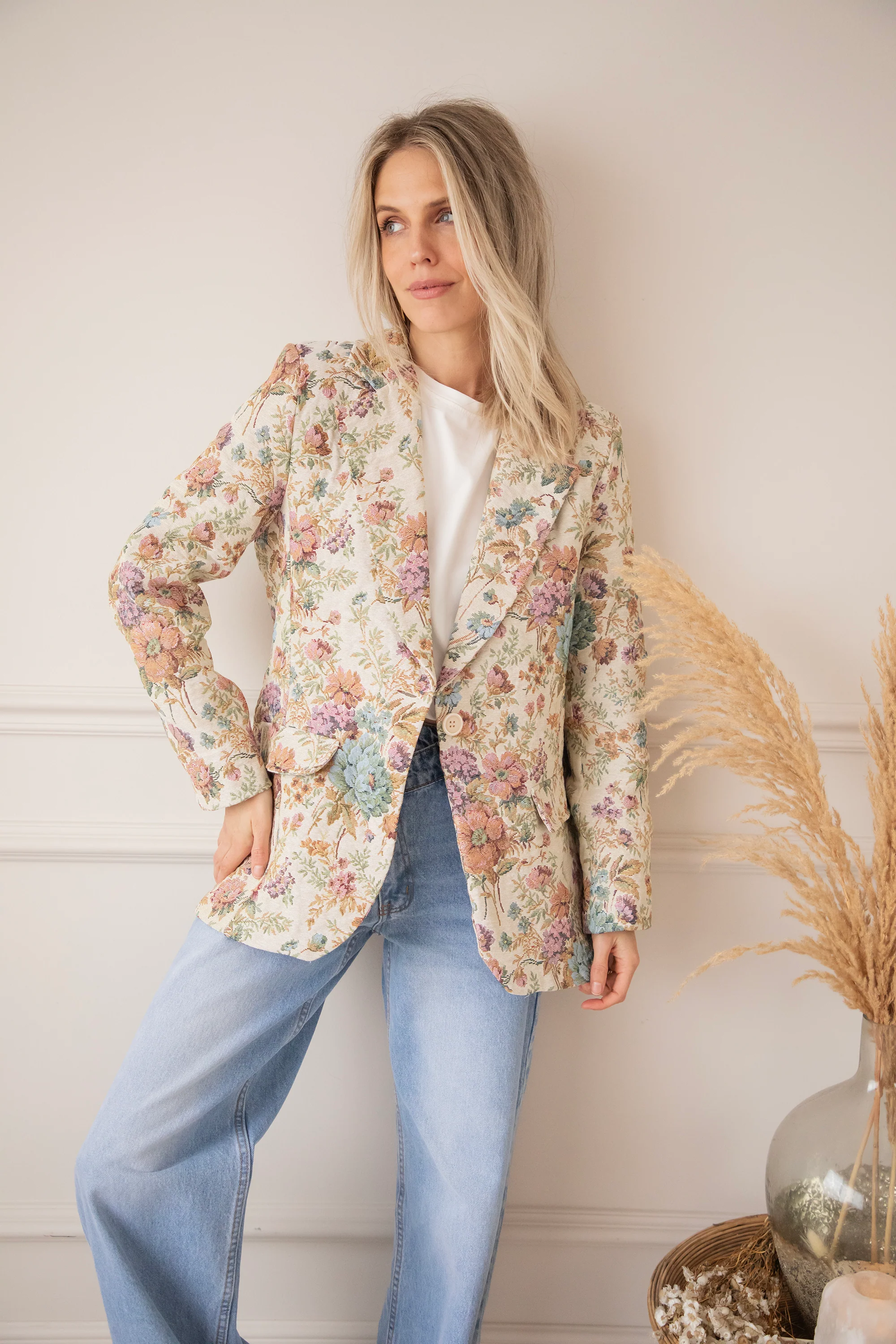 Rosy Belle Beige/Pink - Blazer - Image 16