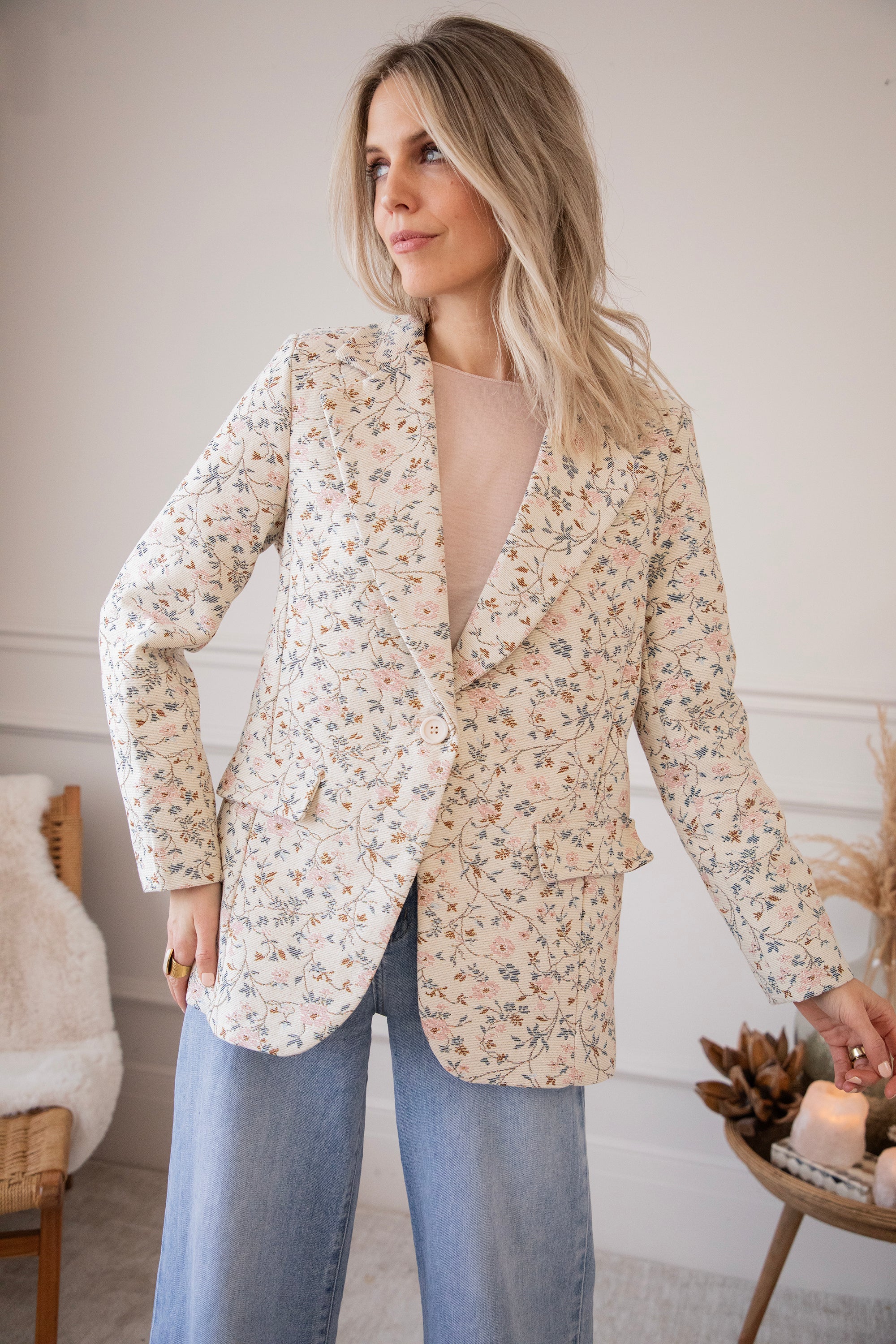 Rosy Belle Beige/Soft Pink - Blazer - Image 2