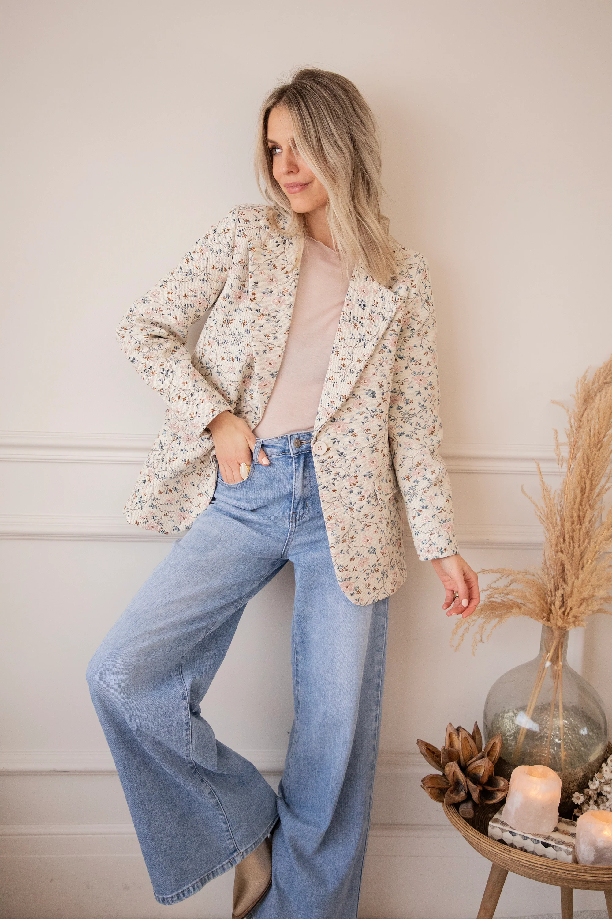 Rosy Belle Beige/Soft Pink - Blazer - Image 3