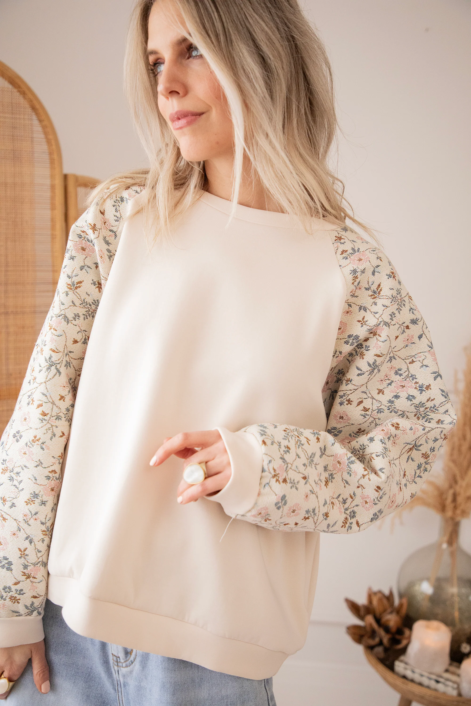 Rosy Belle Beige/Soft Pink - Sweater - Image 12