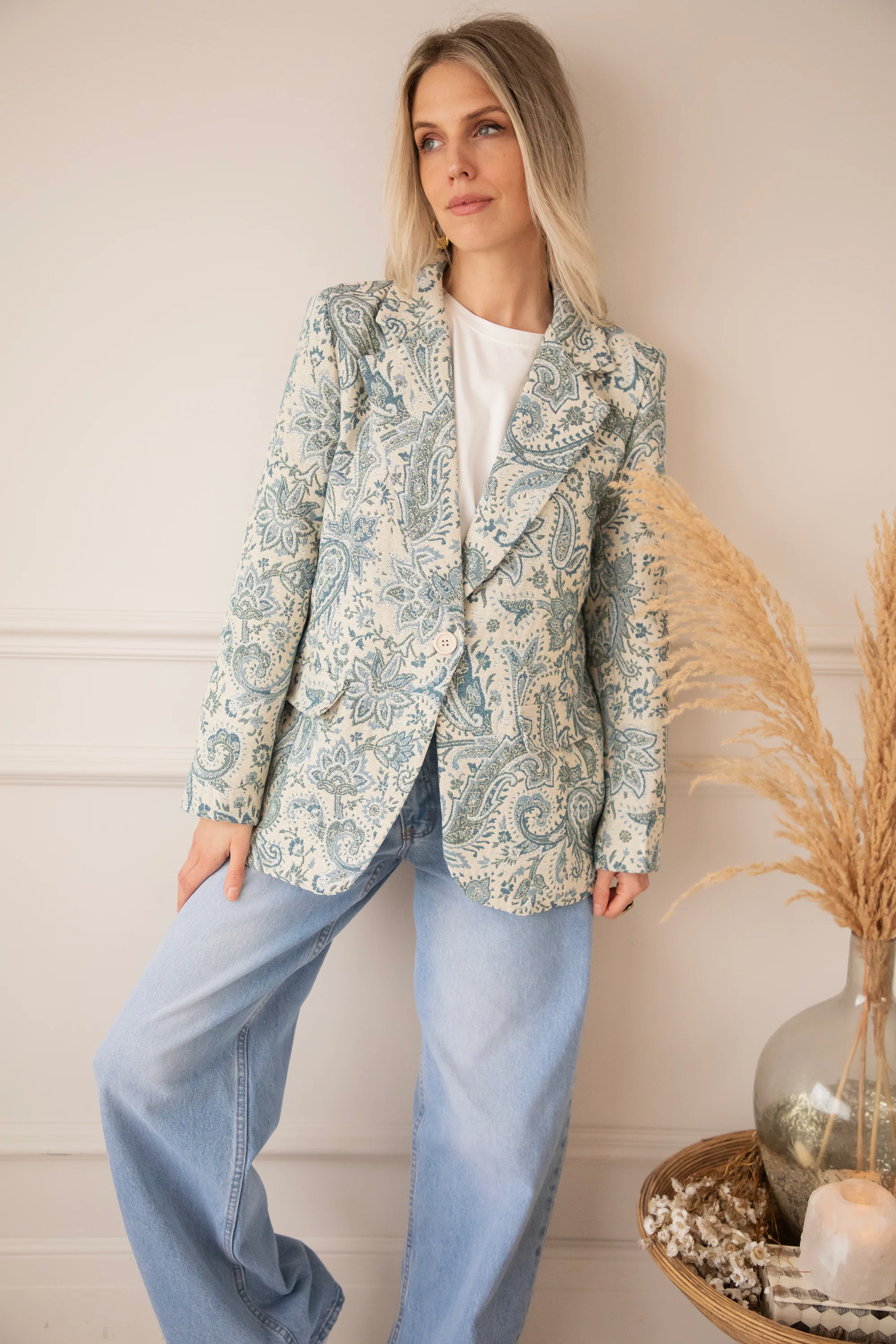Rosy Belle Paisley Beige/Blue - Blazer - Image 8