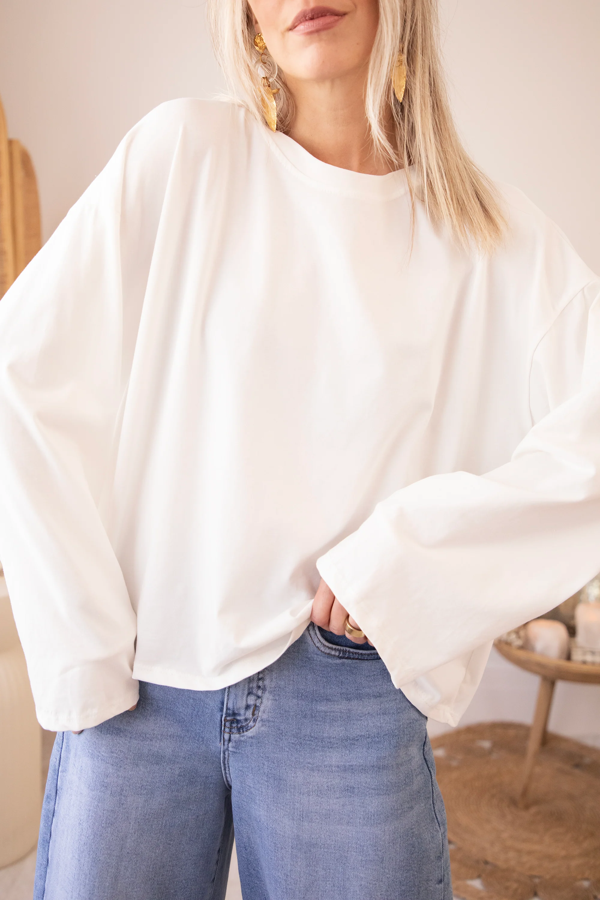 Sadie Basic White - Longsleeve - Image 4