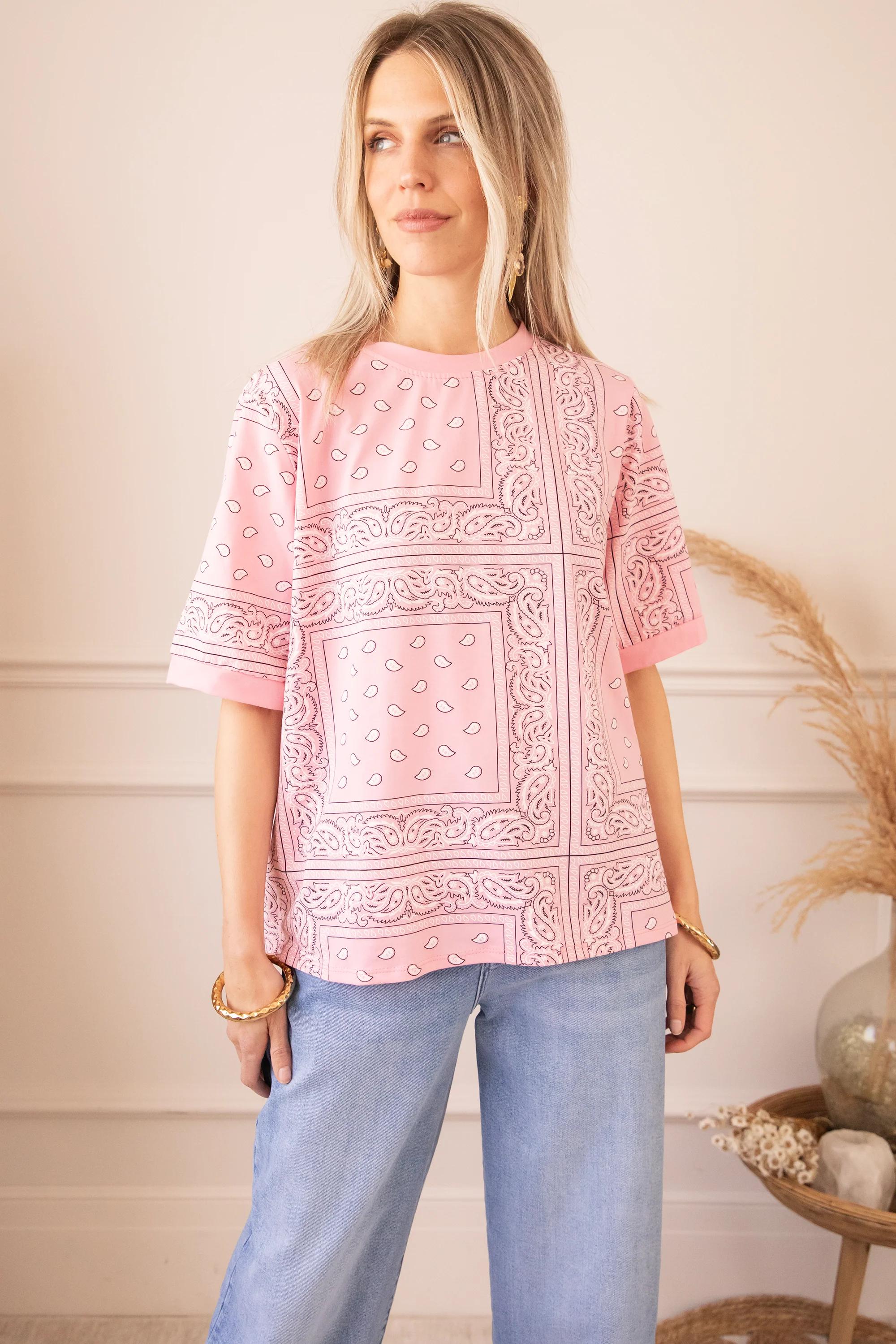 Sadie Paisley Baby Pink - T-Shirt - Image 4