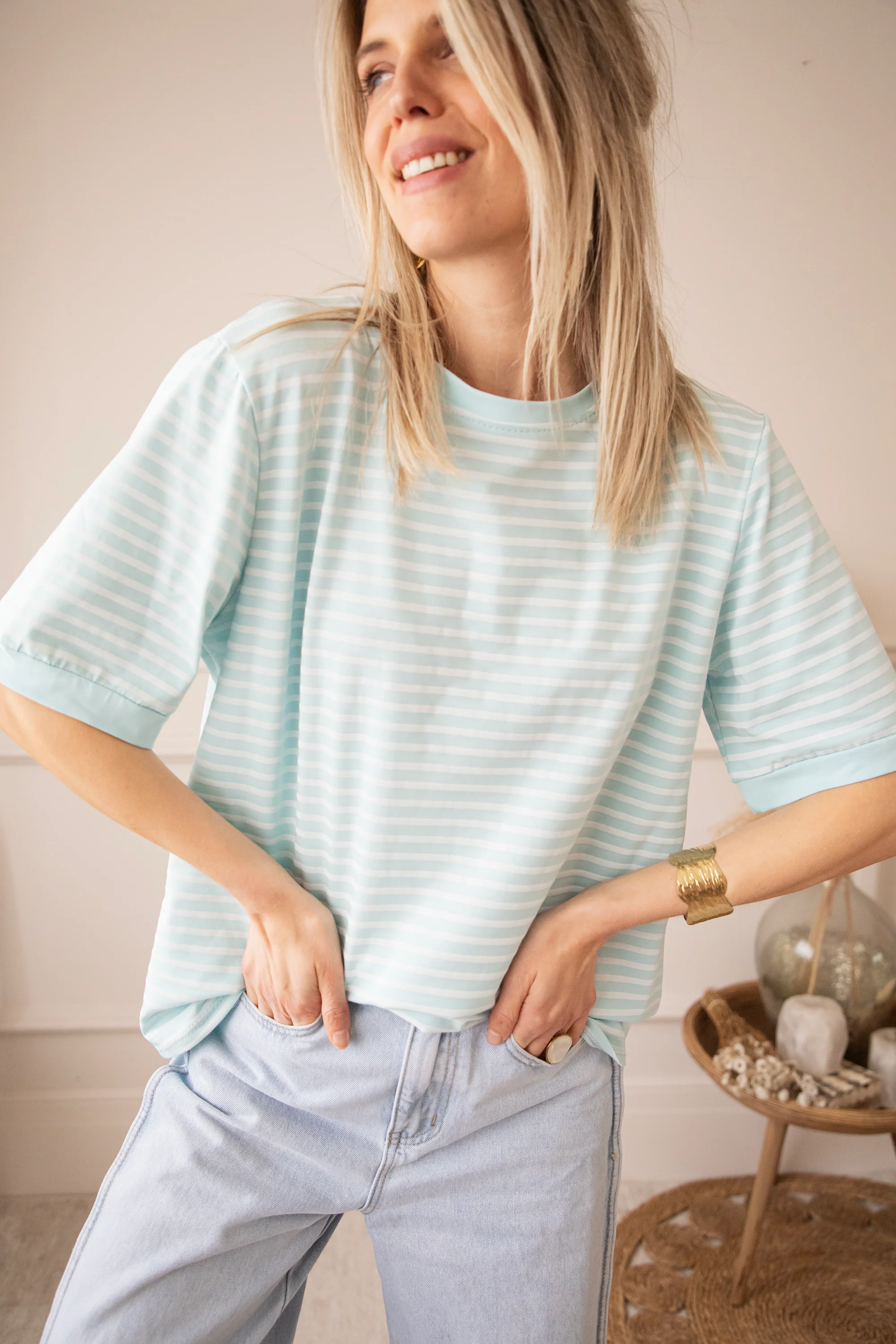 Sadie Stripe Light Blue/Beige - T-Shirt - Image 5