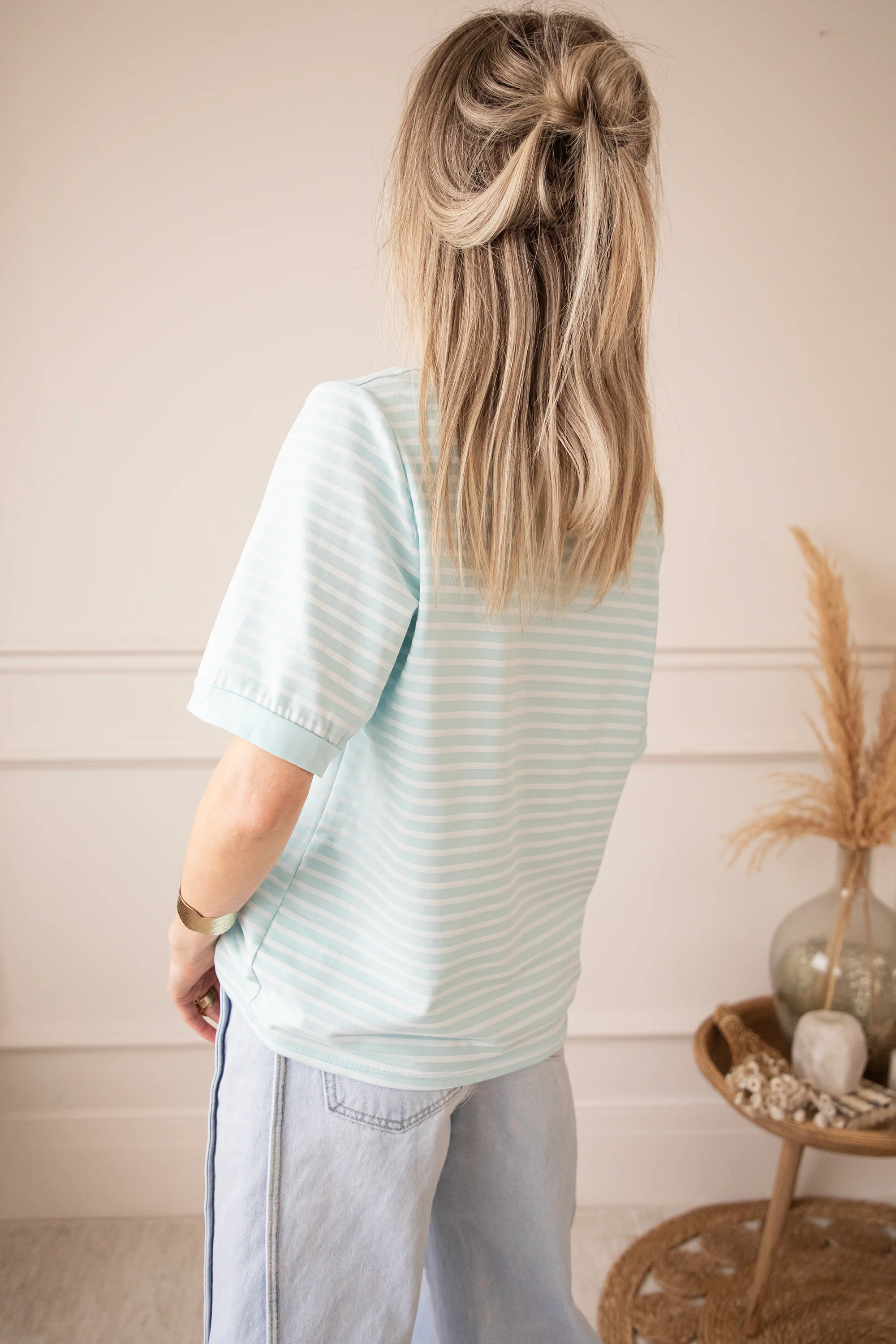 Sadie Stripe Light Blue/Beige - T-Shirt - Image 6
