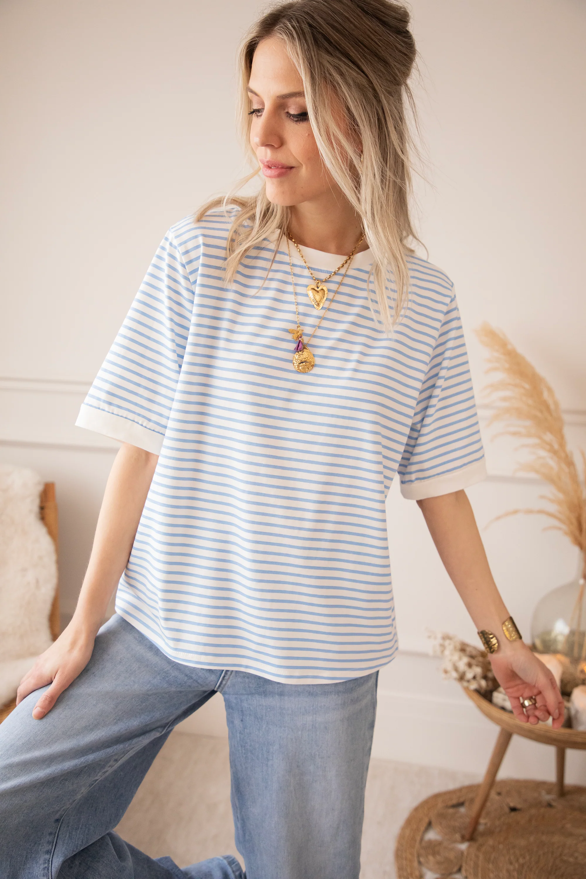 Sadie Stripe Off White/Baby Blue - T-Shirt - Image 4