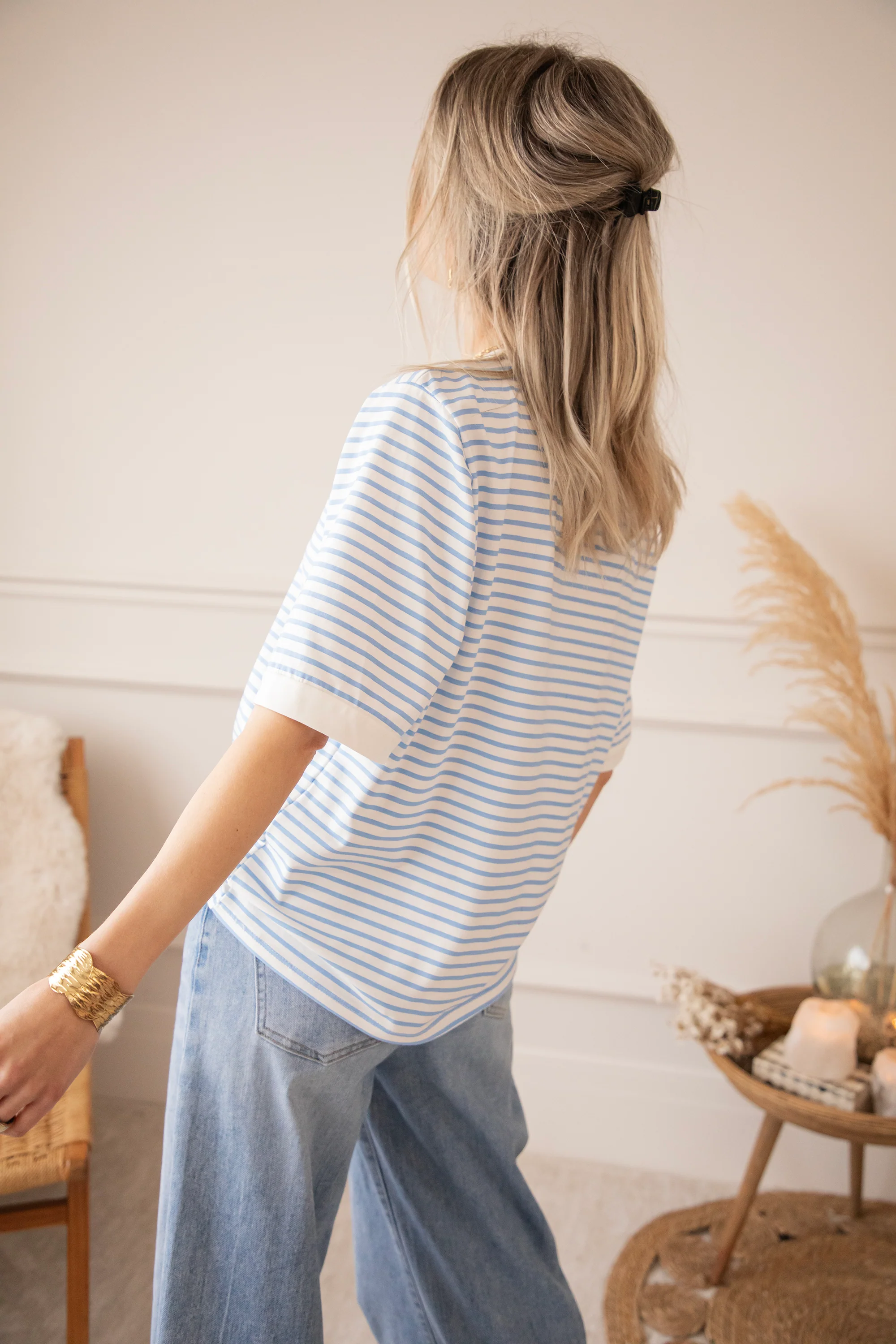 Sadie Stripe Off White/Baby Blue - T-Shirt - Image 6