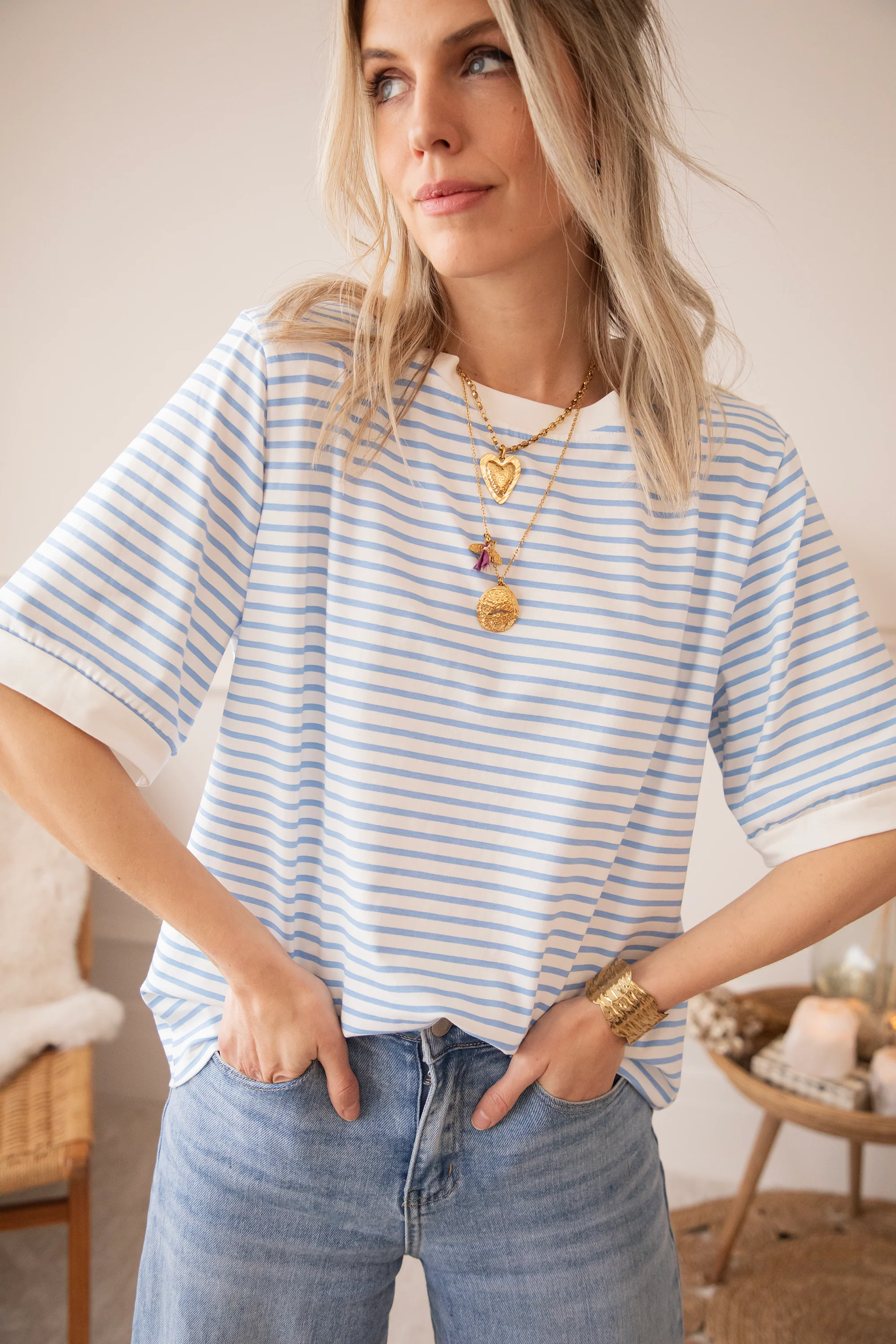 Sadie Stripe Off White/Baby Blue - T-Shirt - Image 7