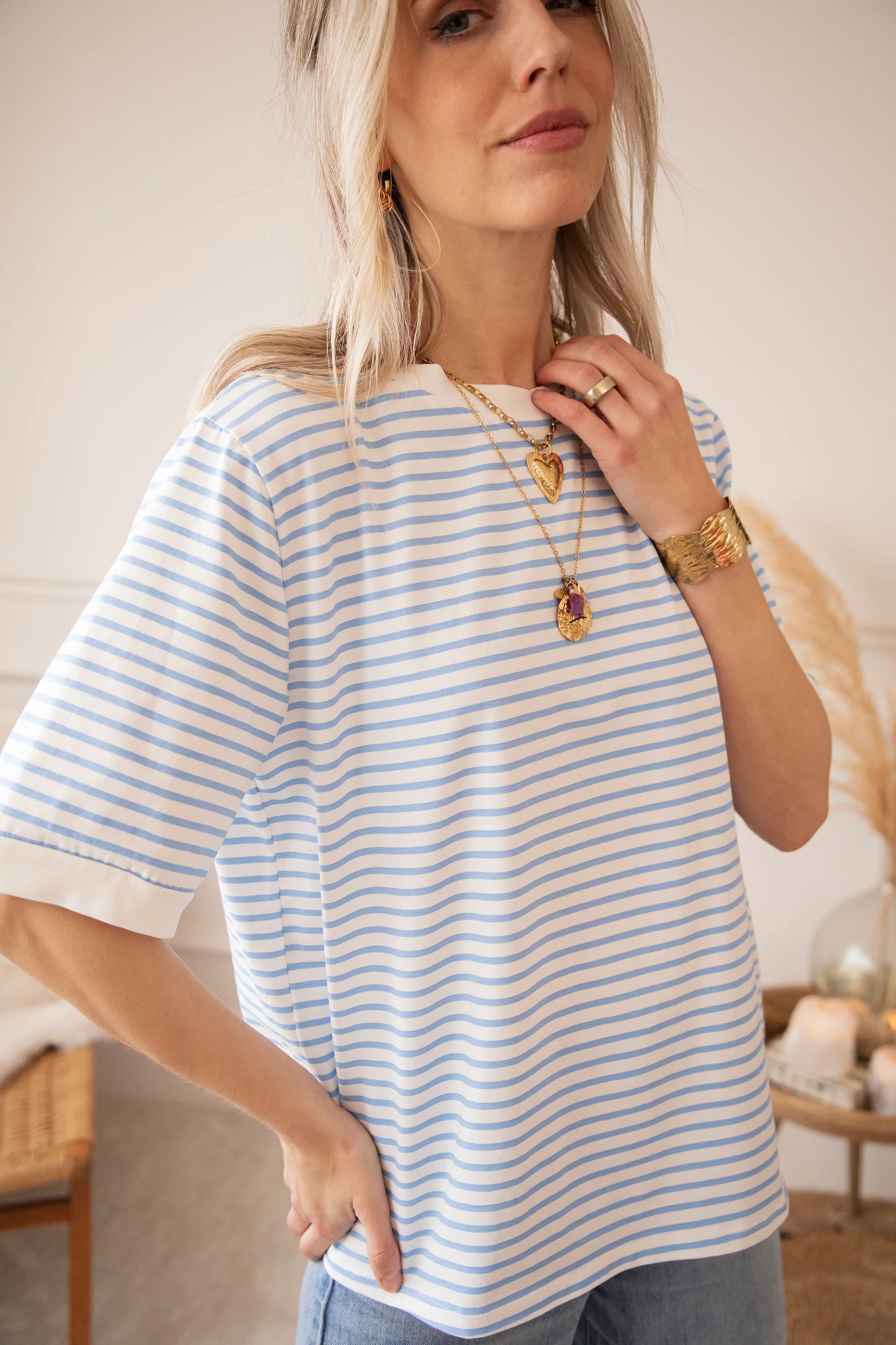 Sadie Stripe Off White/Baby Blue - T-Shirt - Image 8