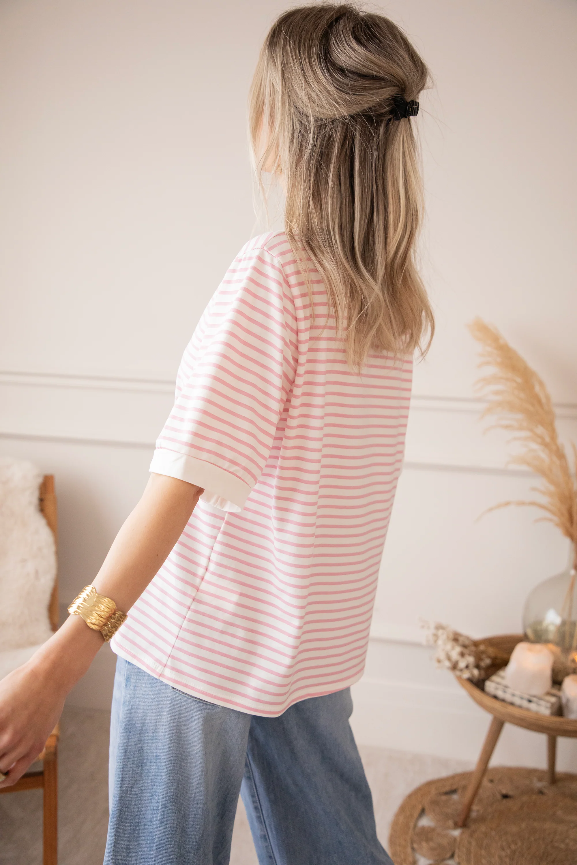 Sadie Stripe Off White/Baby Pink - T-Shirt - Image 9